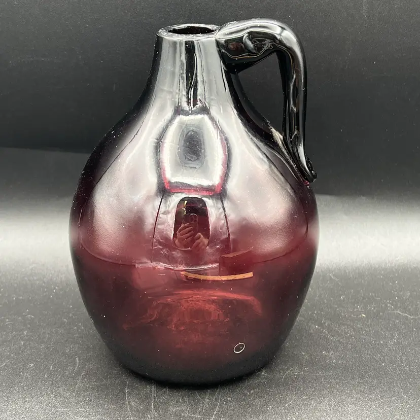 015. Vintage Hand Blown Amethyst Plum Glass Jug