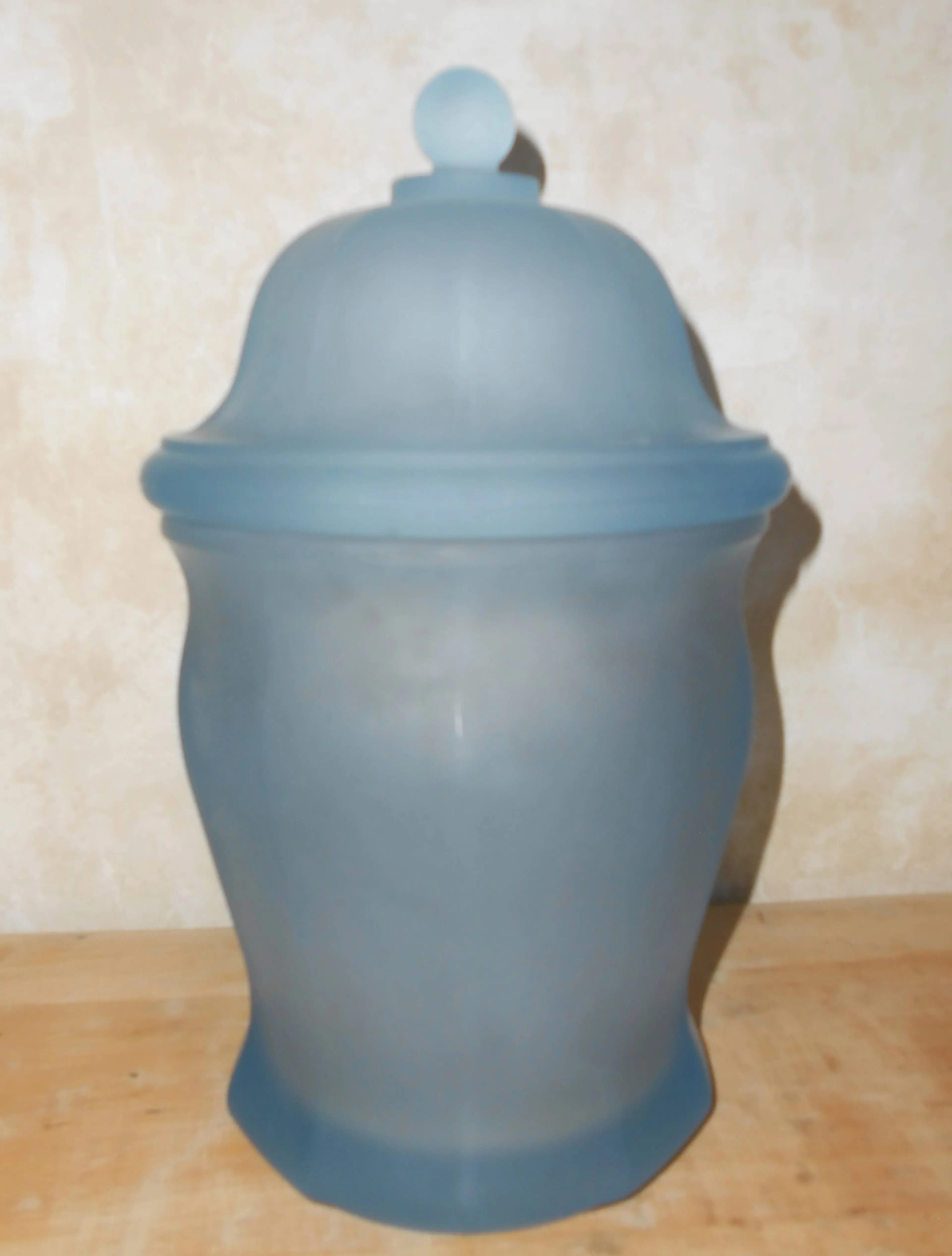 Image 1 of 8