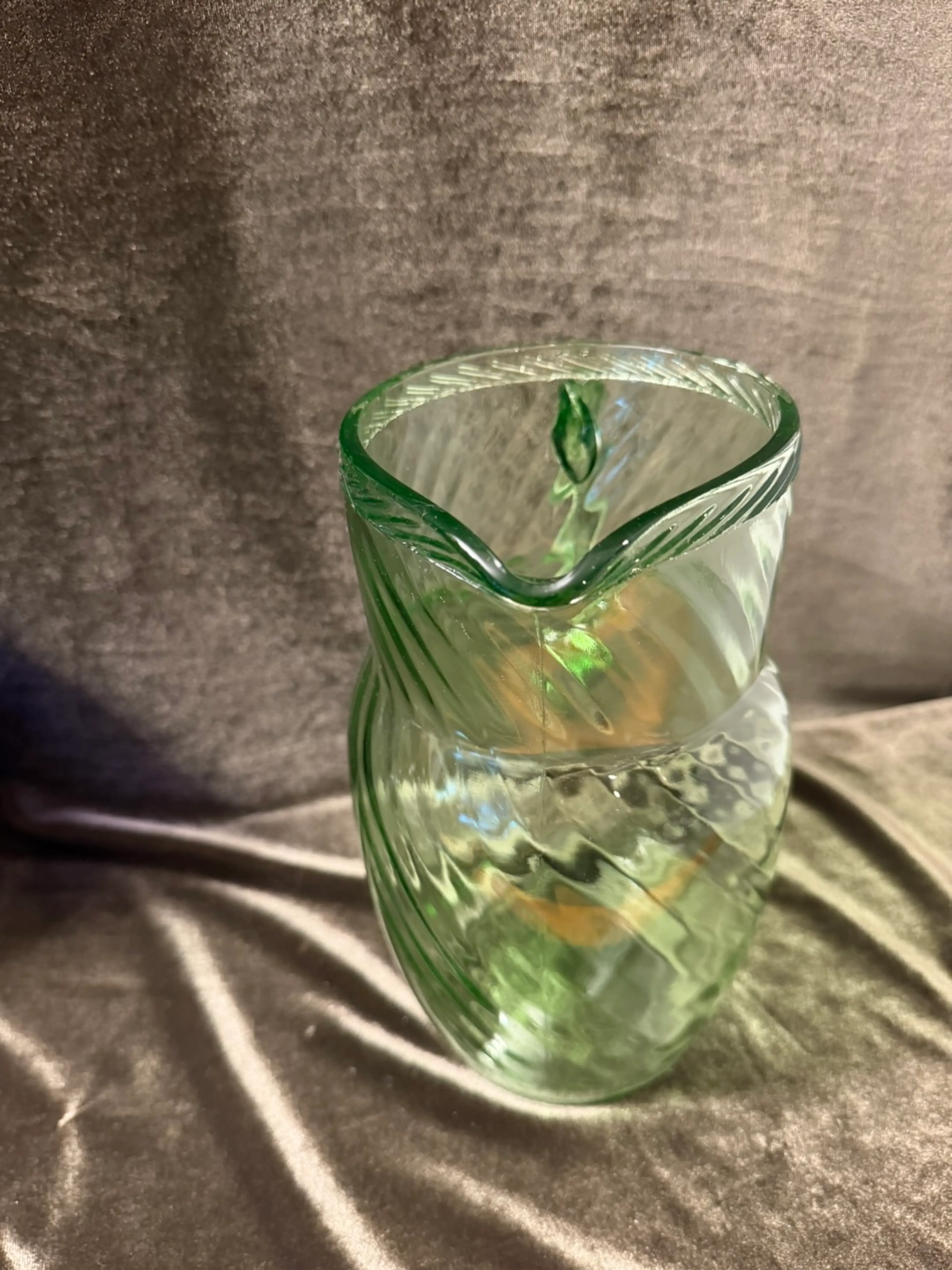 Image 4 of 9