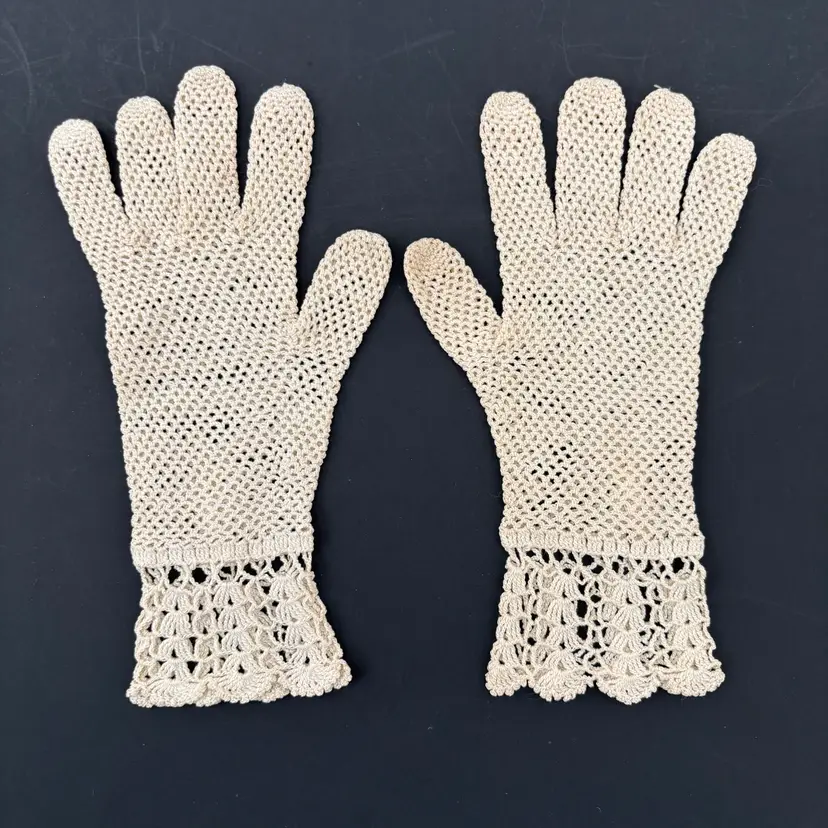 Juniors Crochet Lace Gloves Small Handmade Cream Cottage Coquette Dainty Indie
