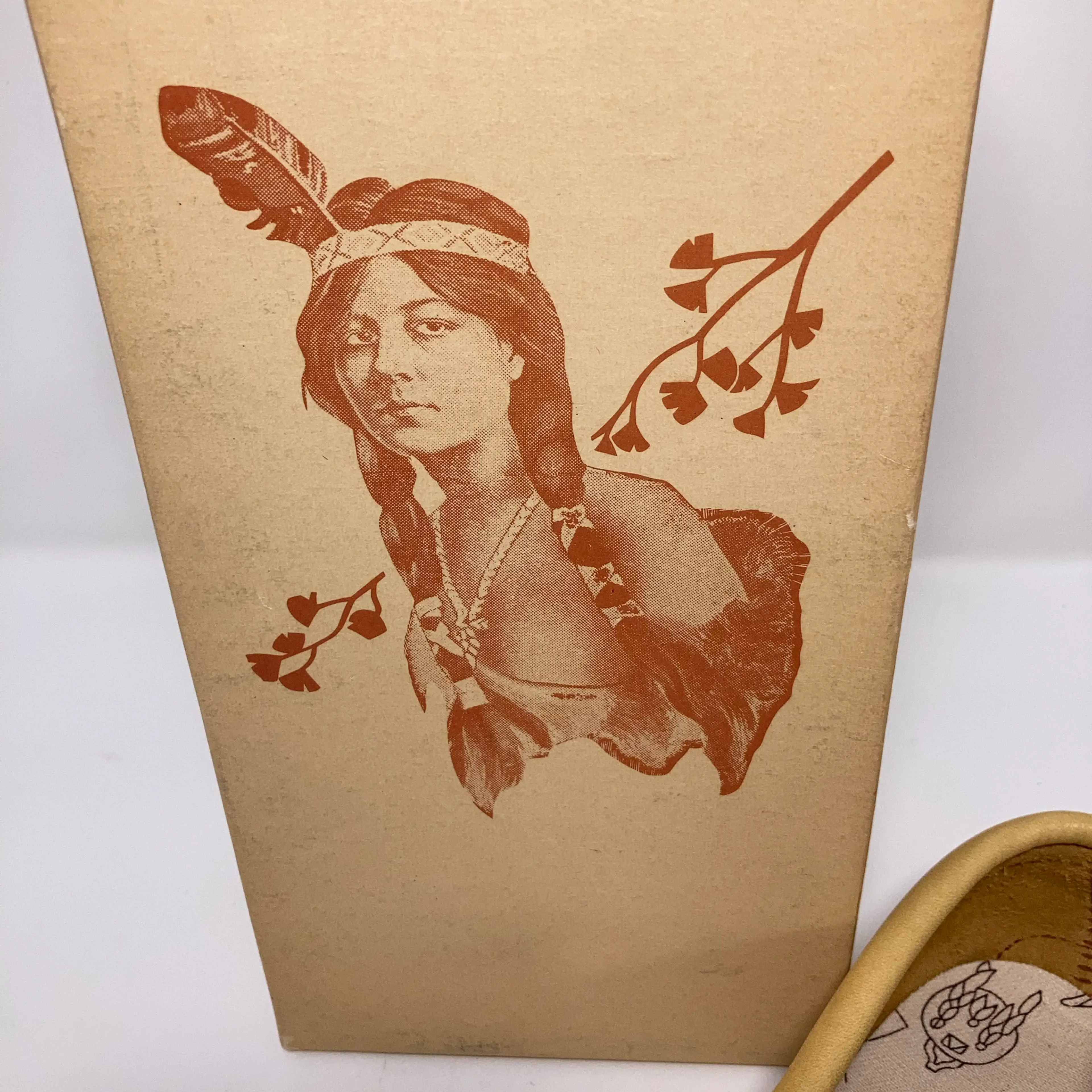Image 2 of 30