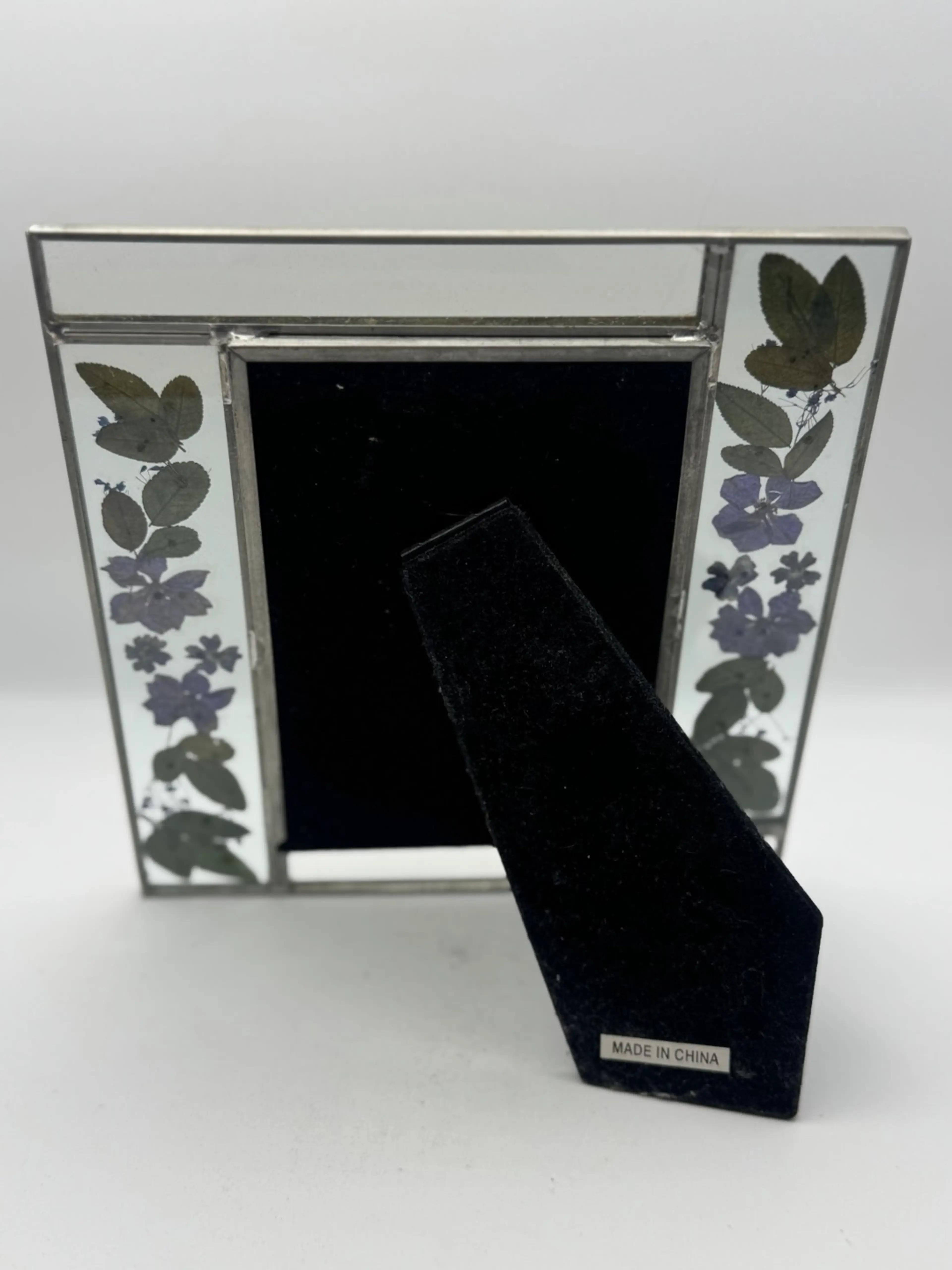 Image 3 of 4