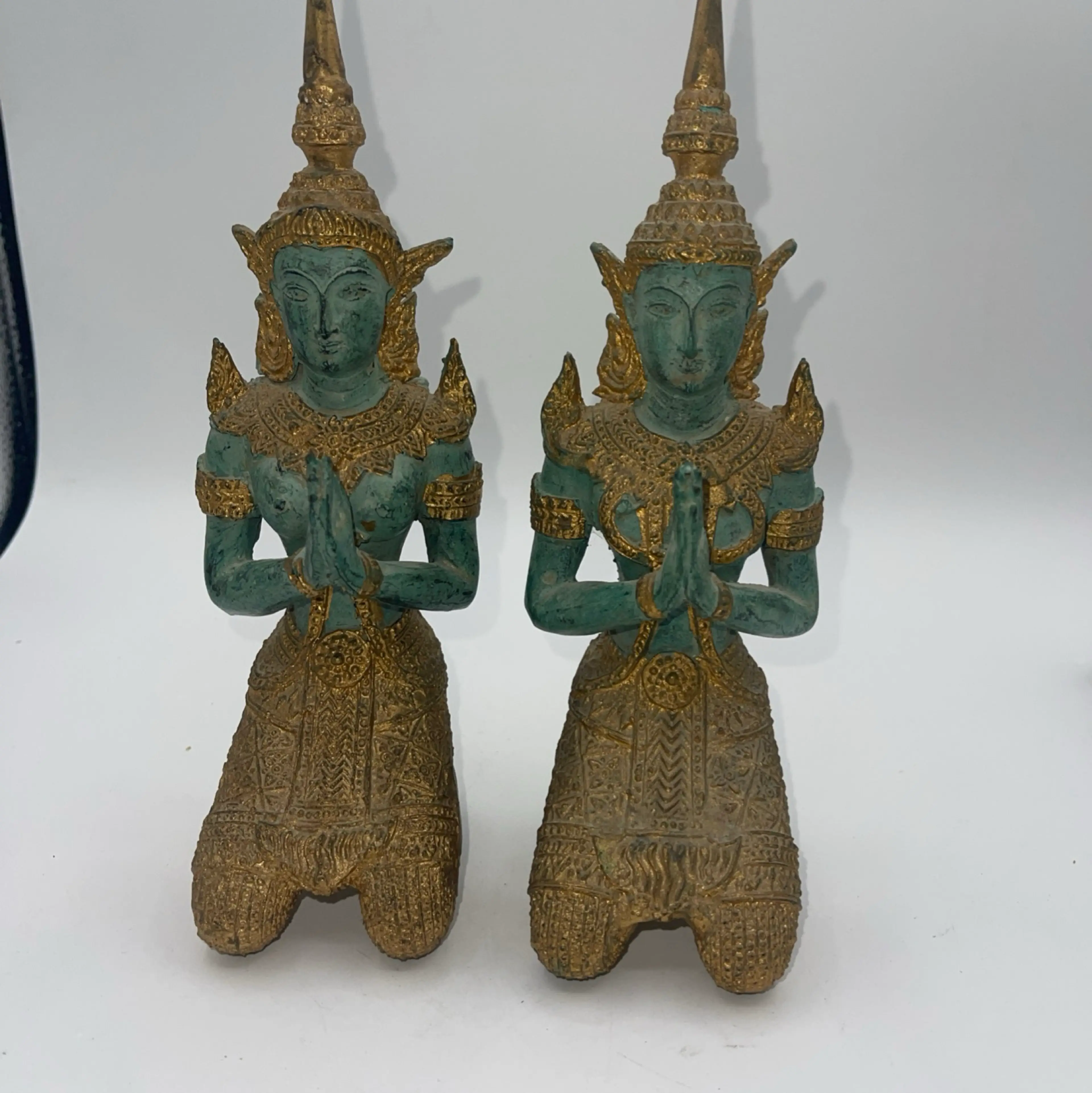 Image 2 of 10