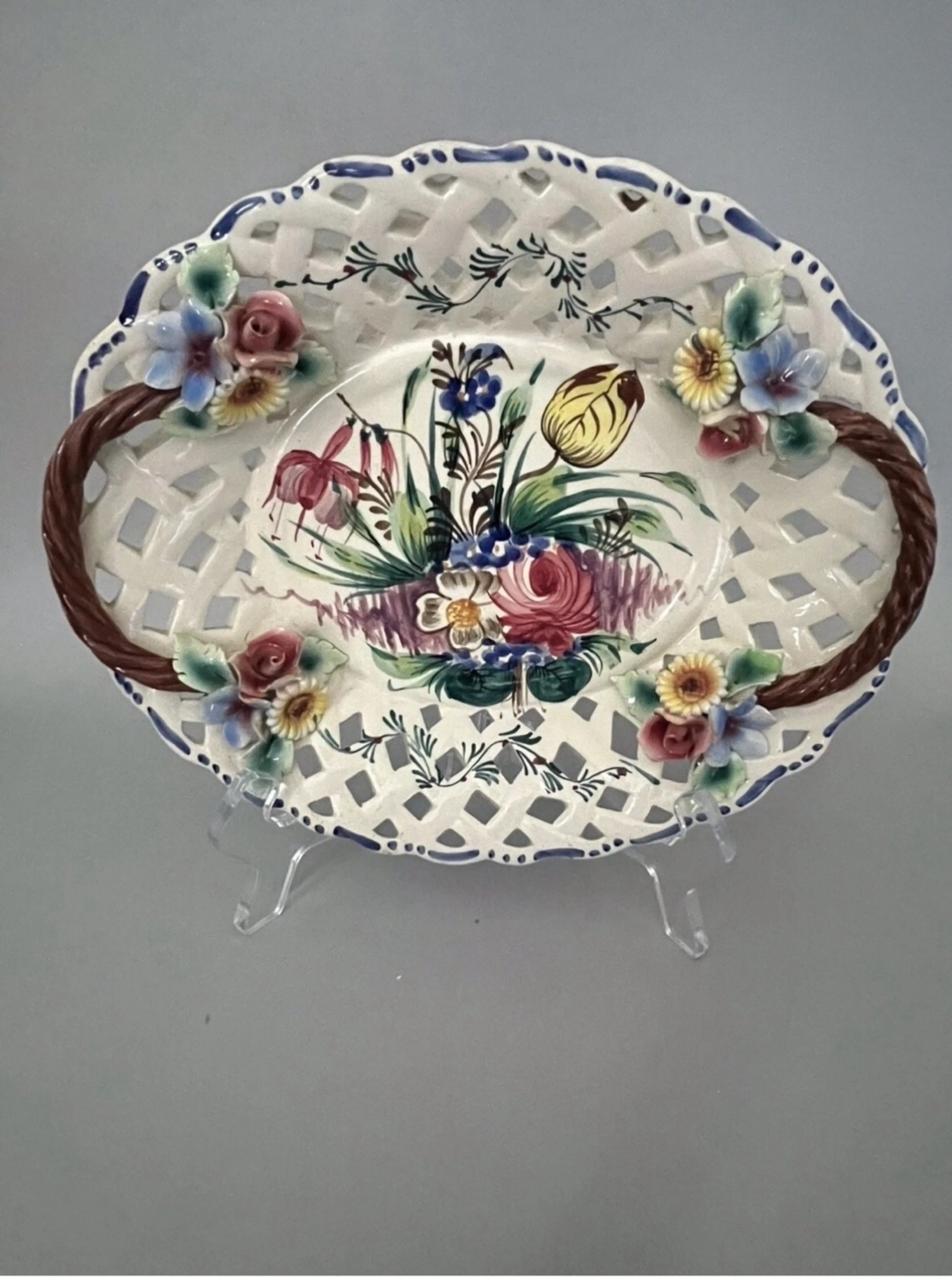 Image 1 of 6