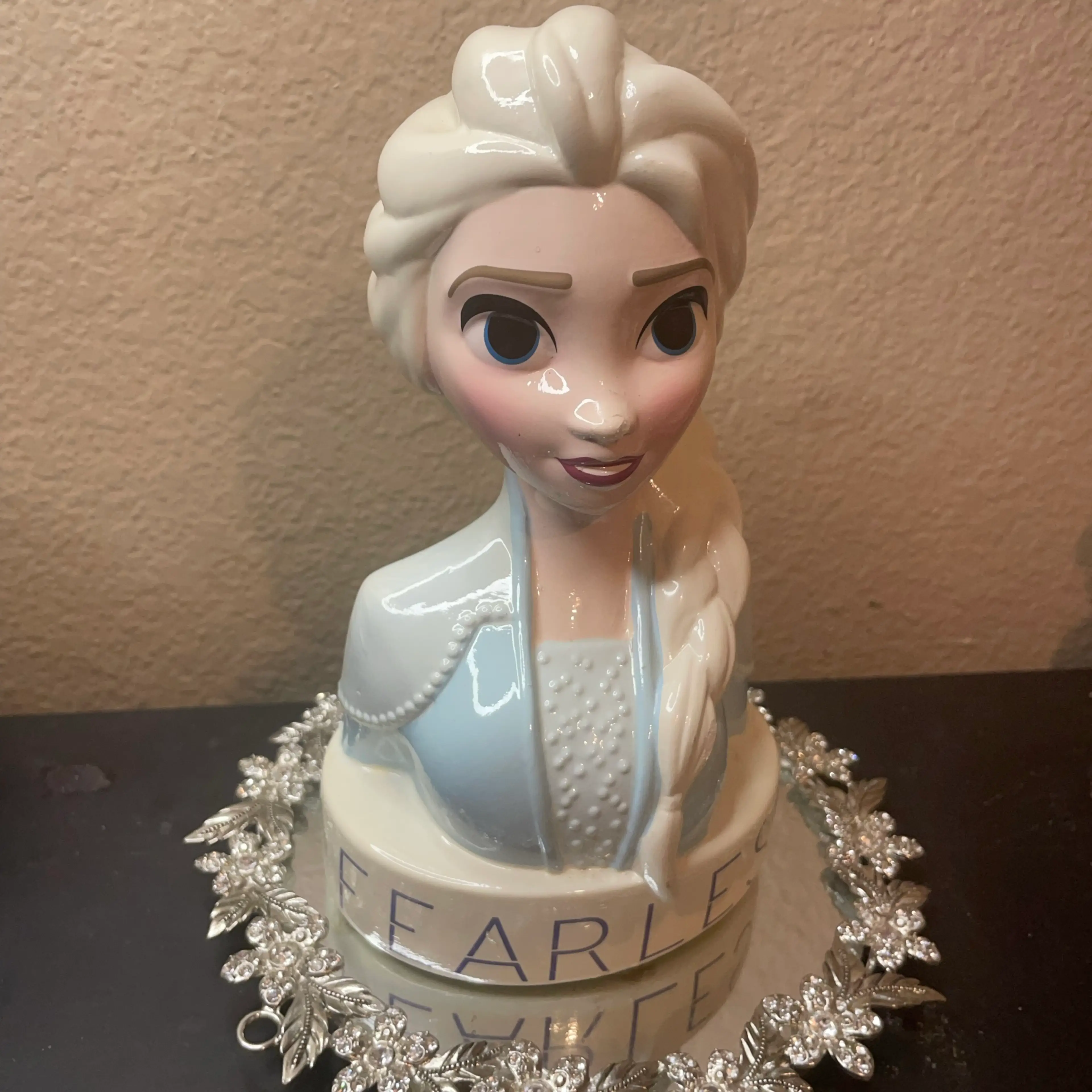 Image 2 of 6