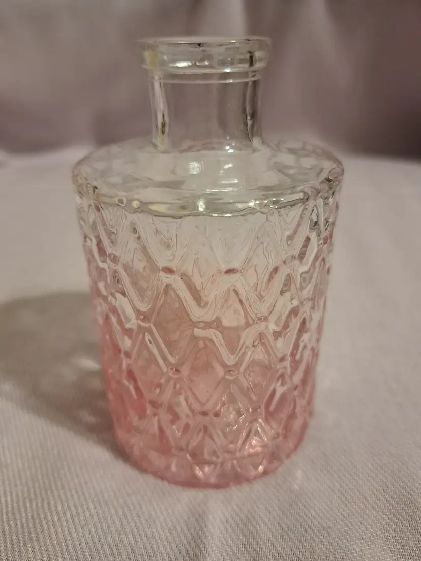 Pink Bud Vase - Lattice Diamond