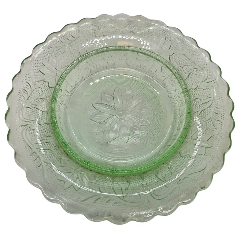 Vintage Tiara Chantilly Green Indiana Glass SANDWICH TRINKET Dish 7.5” Wide