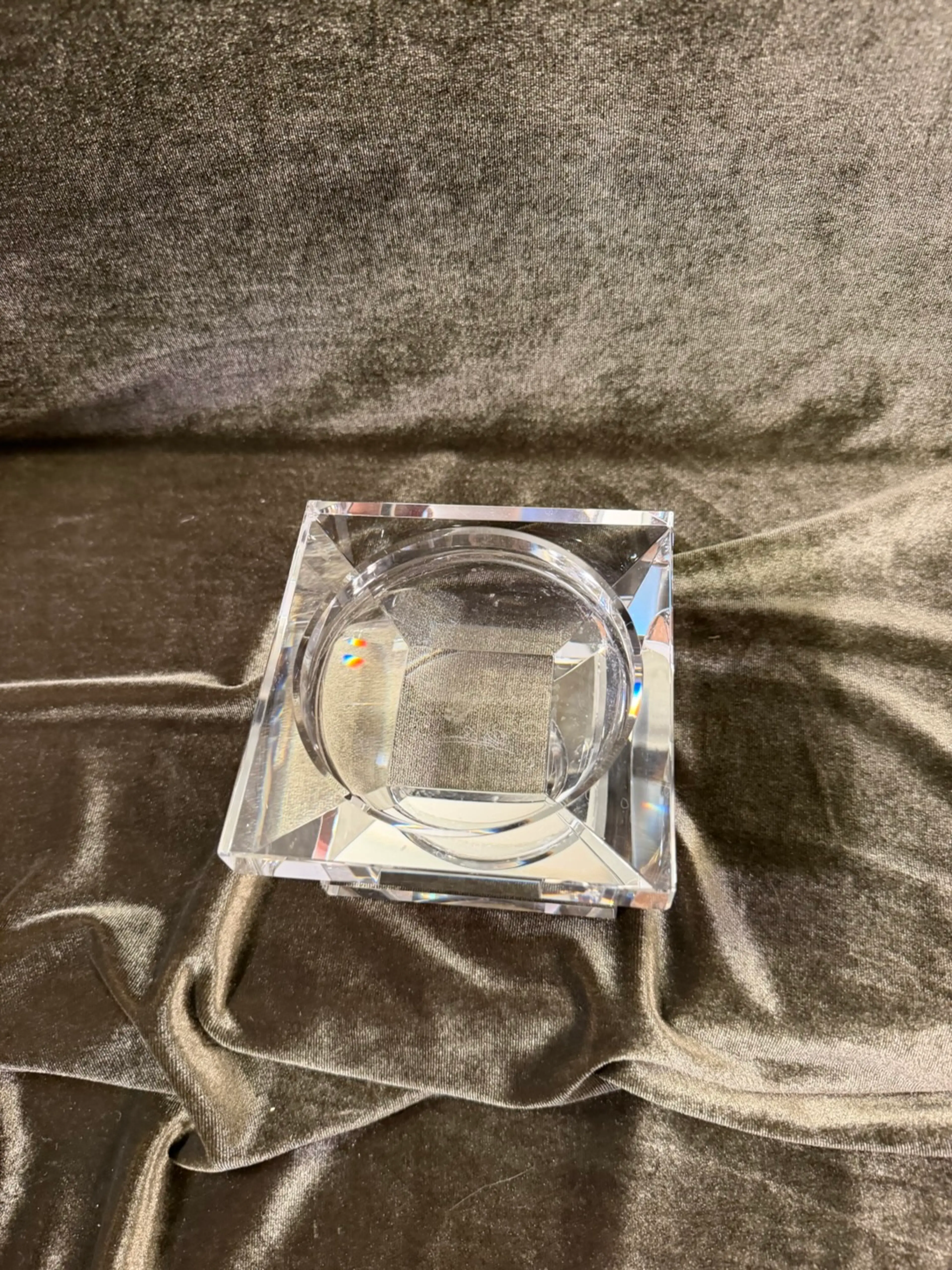 Image 2 of 8