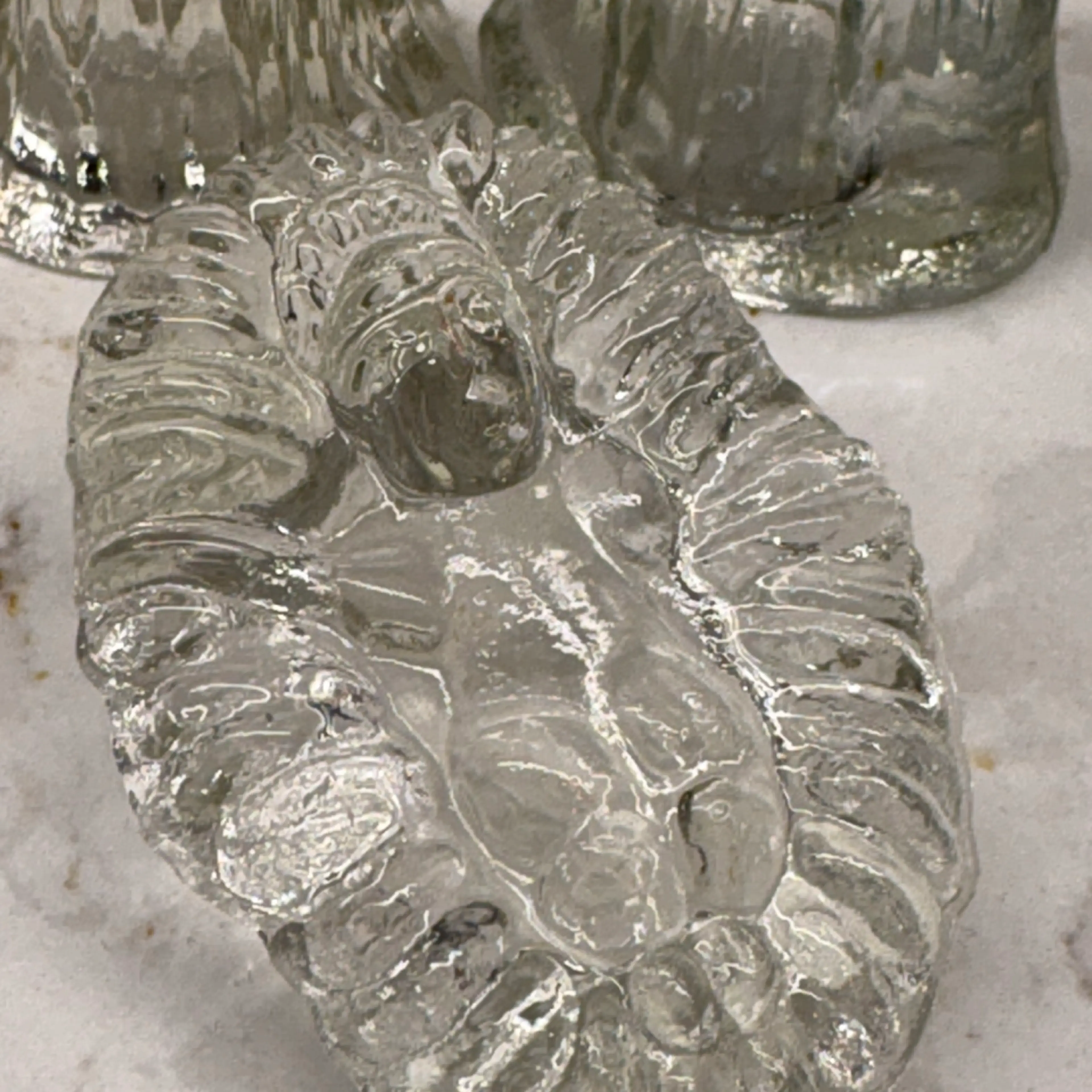 Image 2 of 5