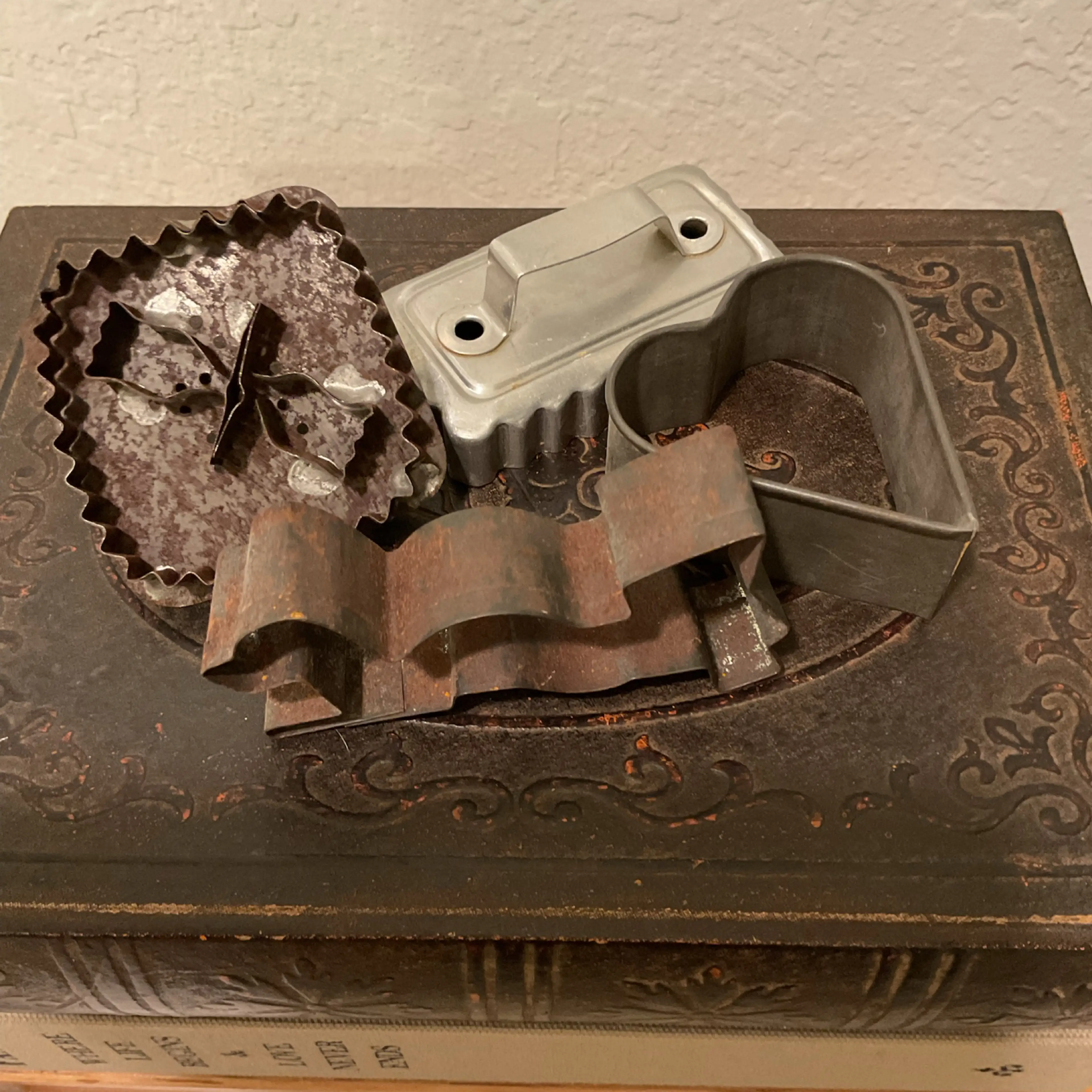 Image 1 of 1