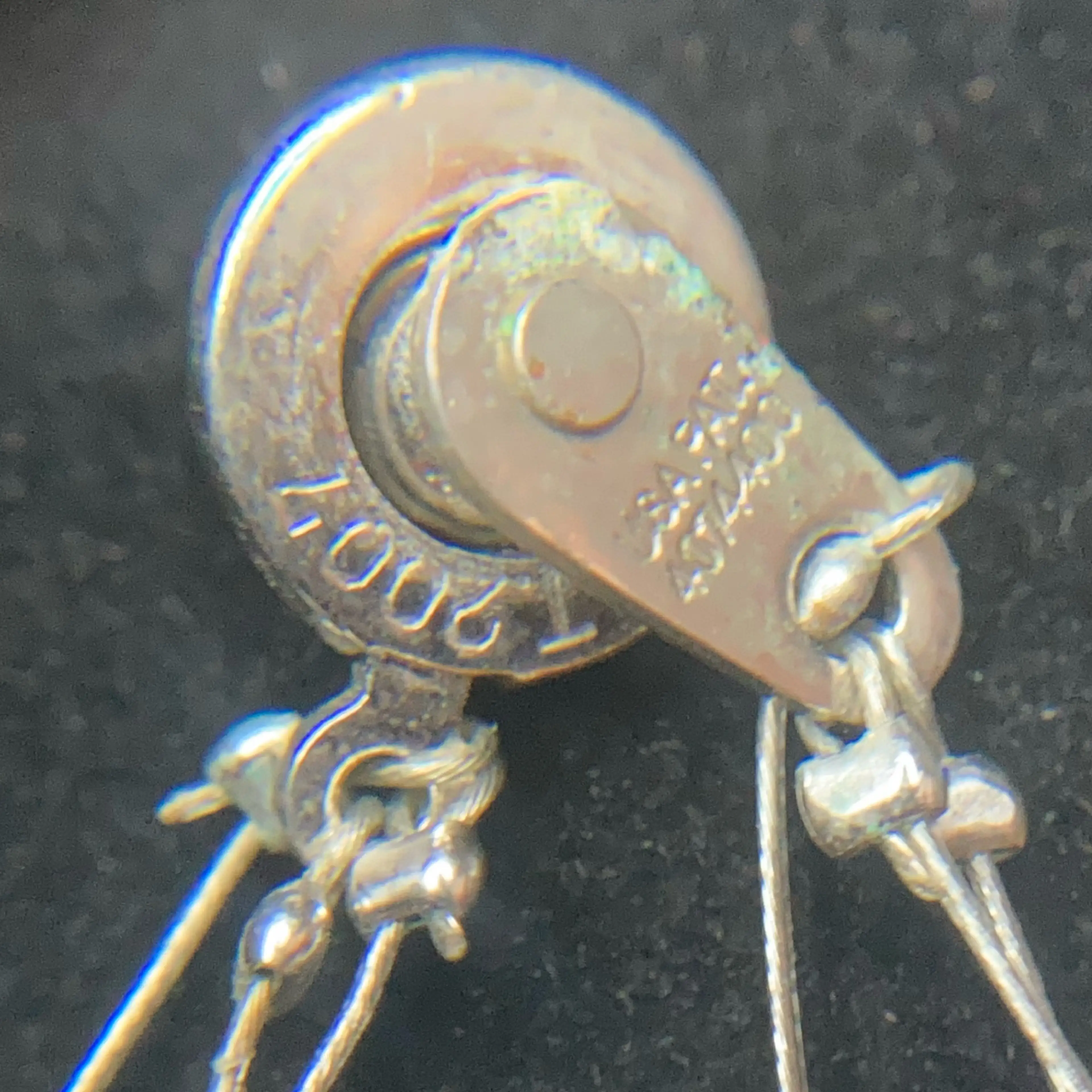 Image 3 of 3