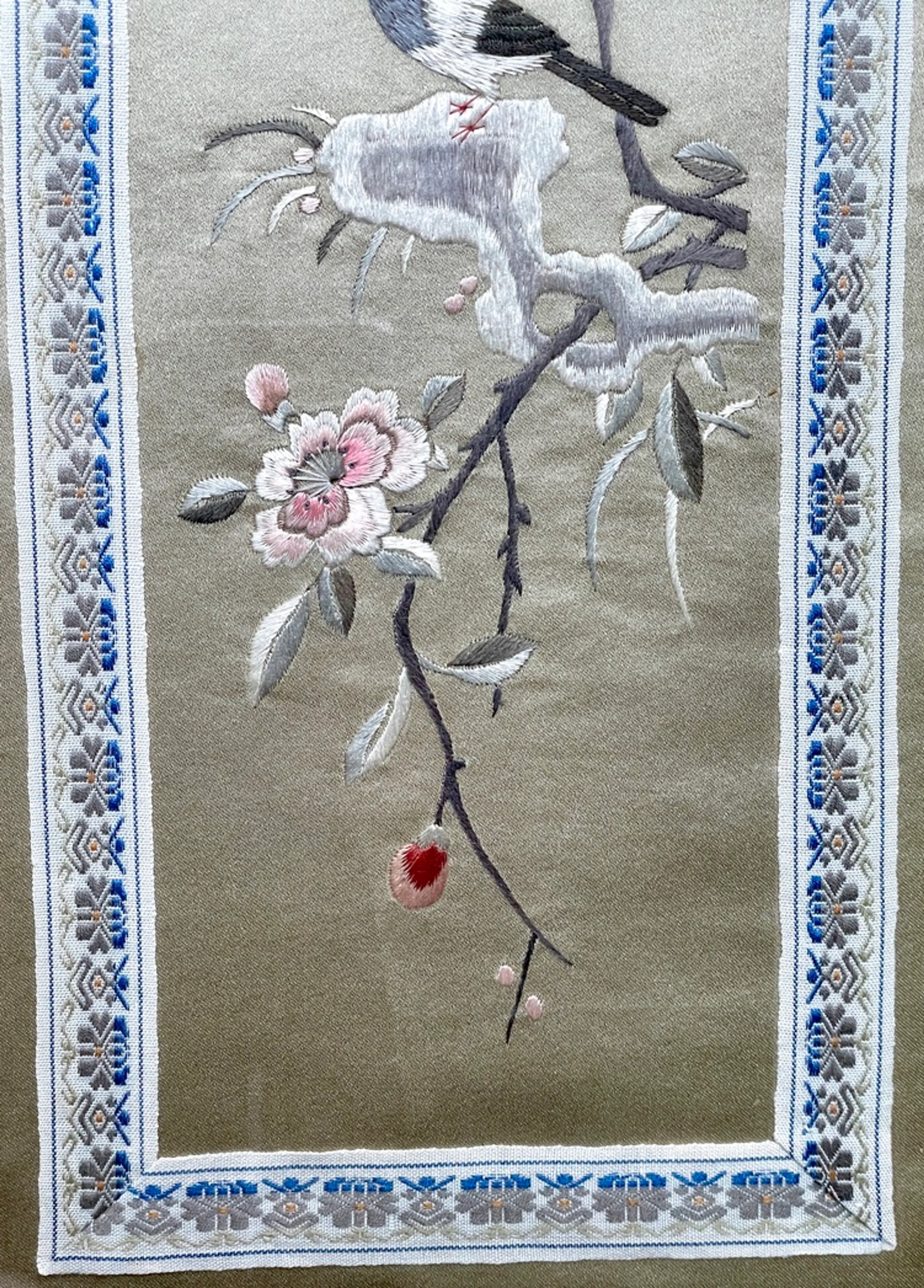 Image 3 of 8