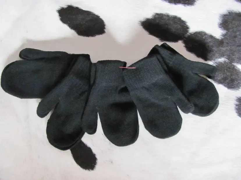CAT & JACK KIDS SET OF 5 PAIRS OF BRAND NEW MITTENS NWT