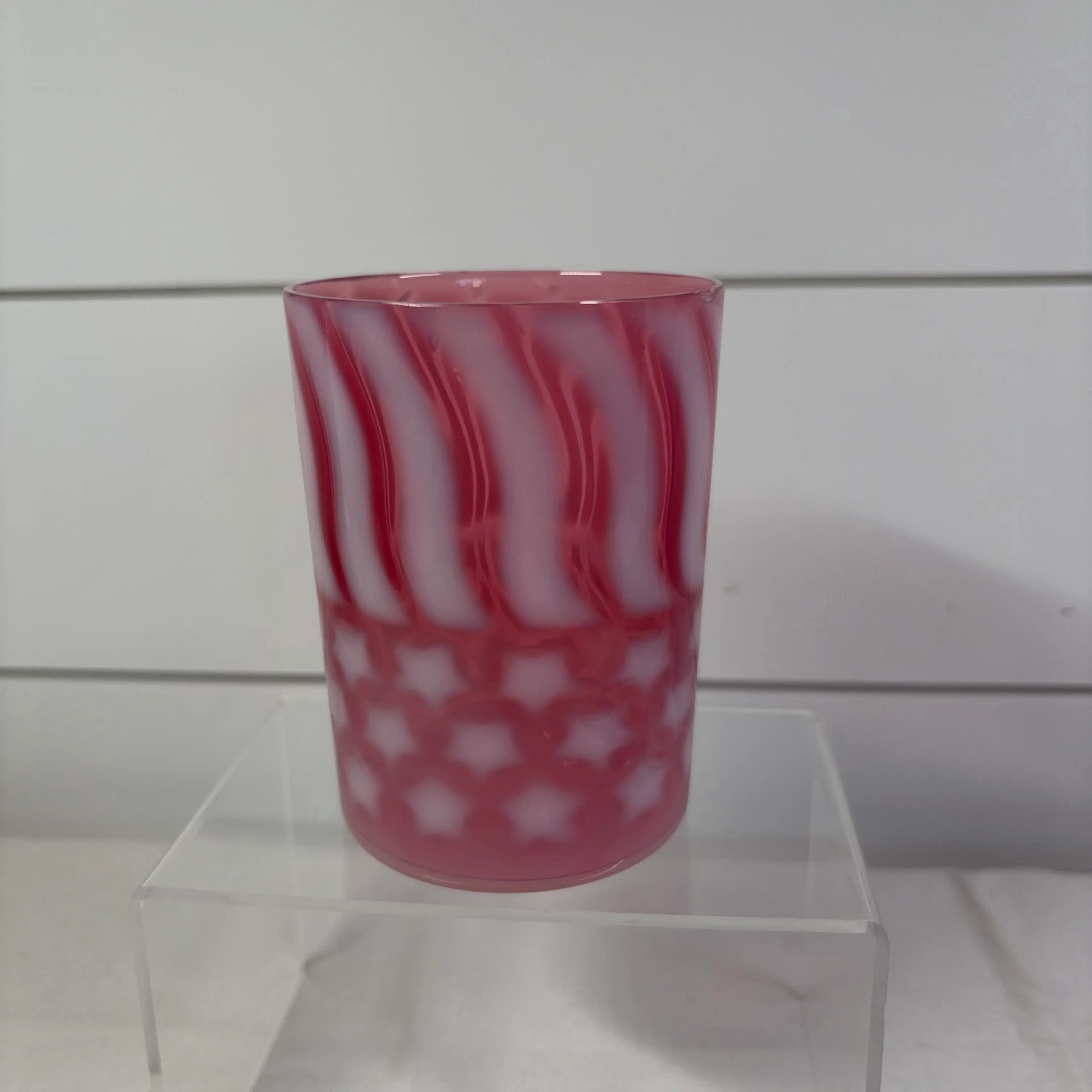 Image 2 of 6