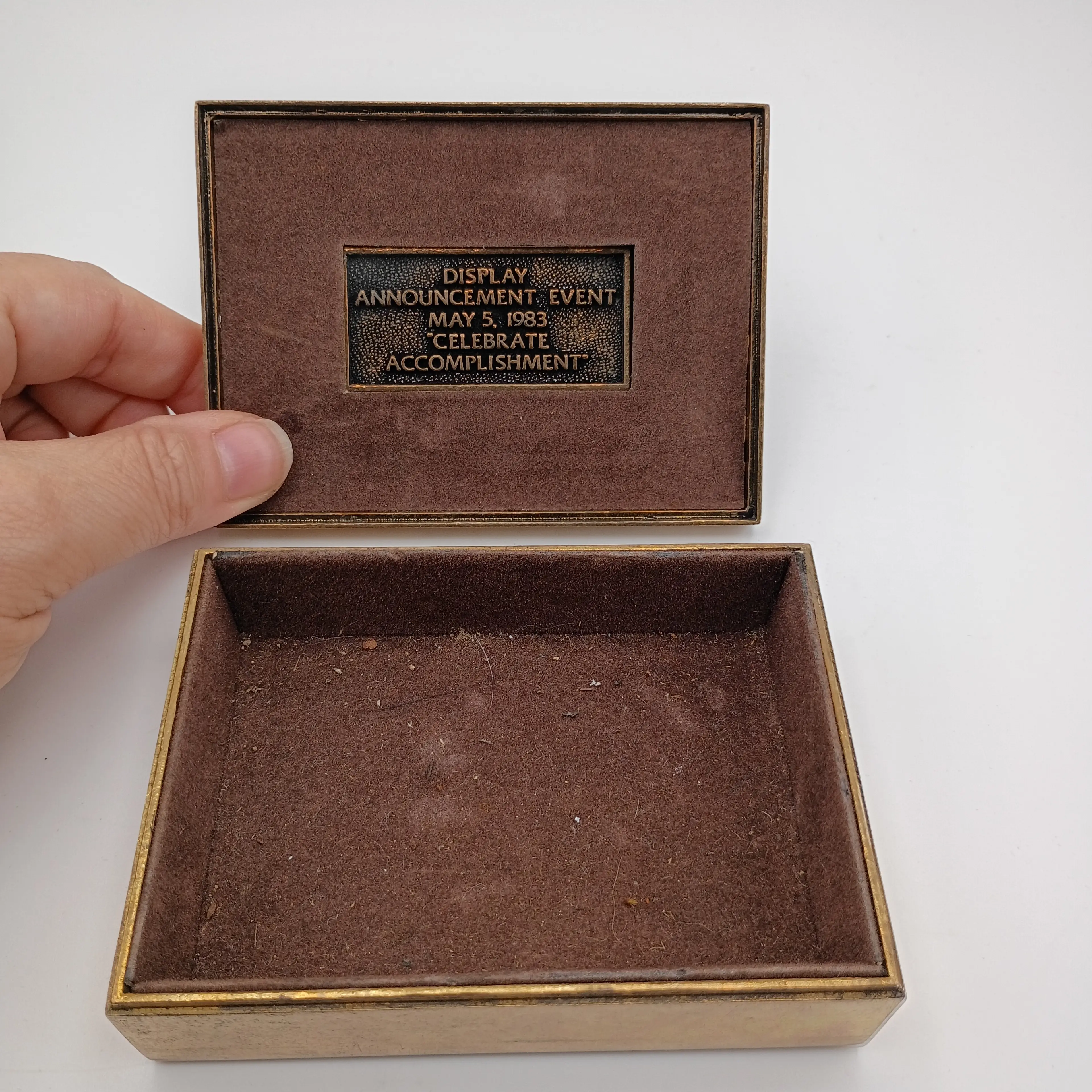 Image 4 of 4
