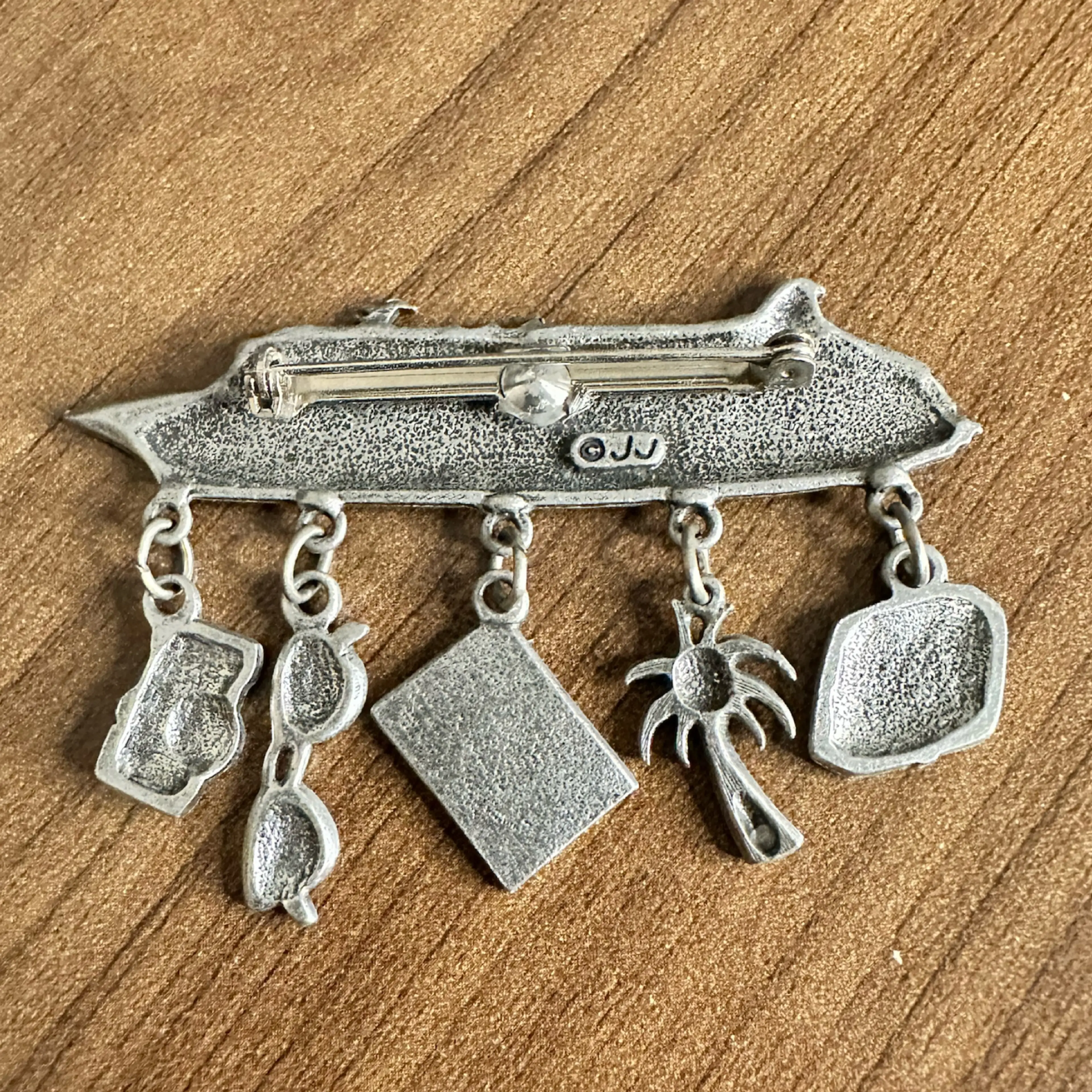 Image 2 of 2