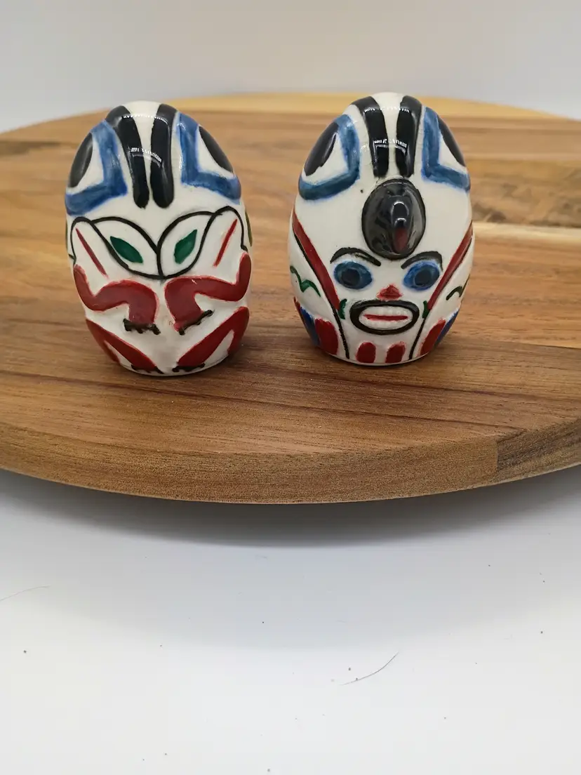 Vintage Ceramic Hand Painted Egg Shaped Totem Pole Design Salt & Pepper Shakers