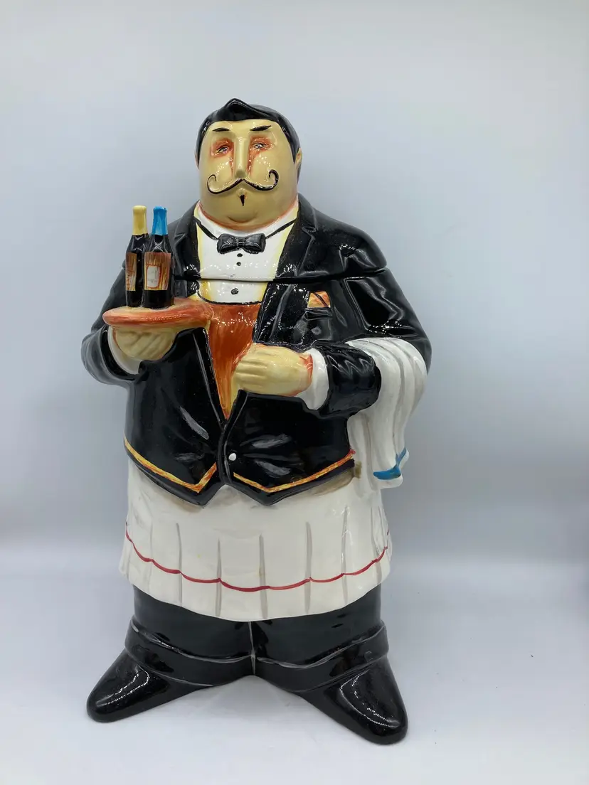 Jennifer Garant Certified International Butler Ceramic Cookie Jar