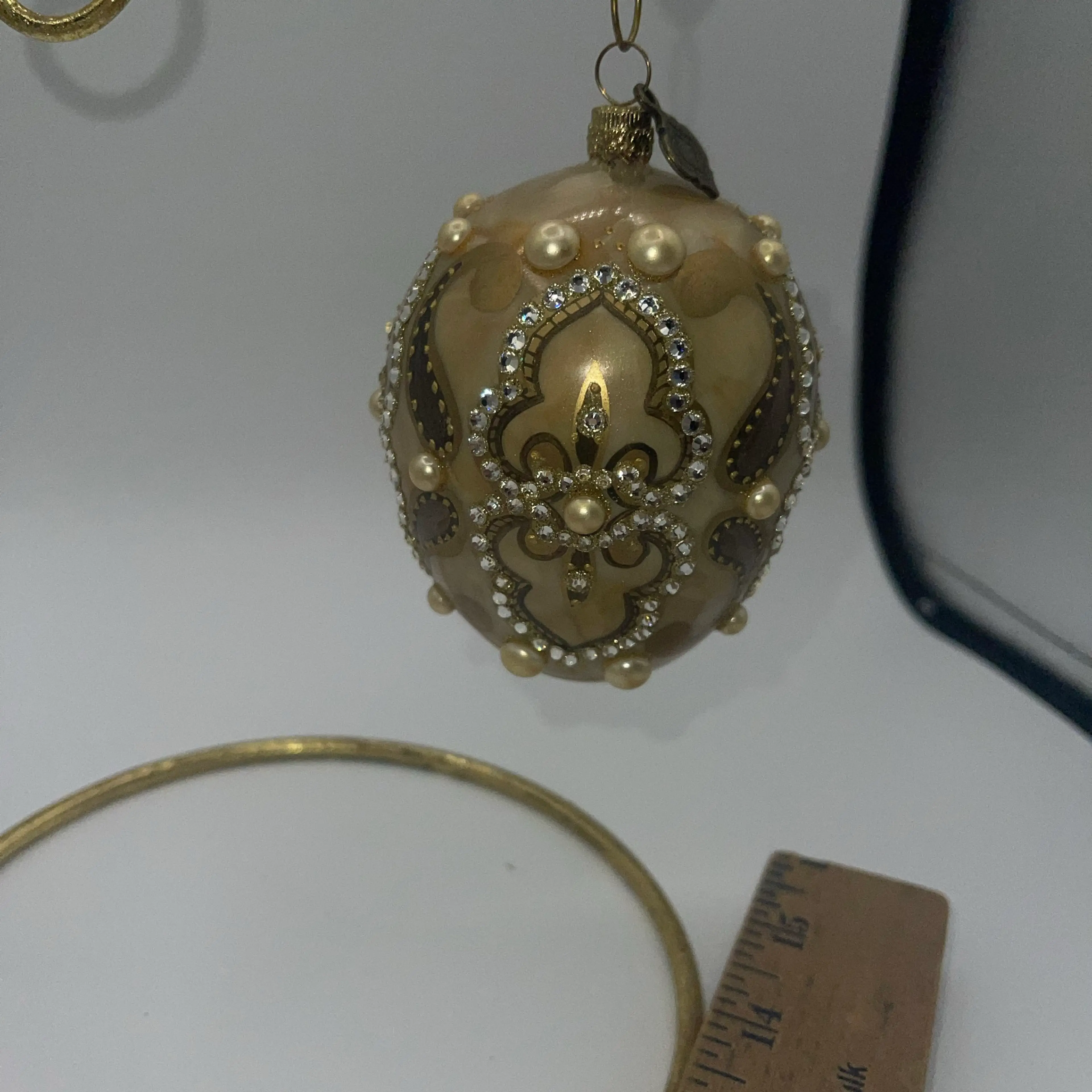Image 3 of 6