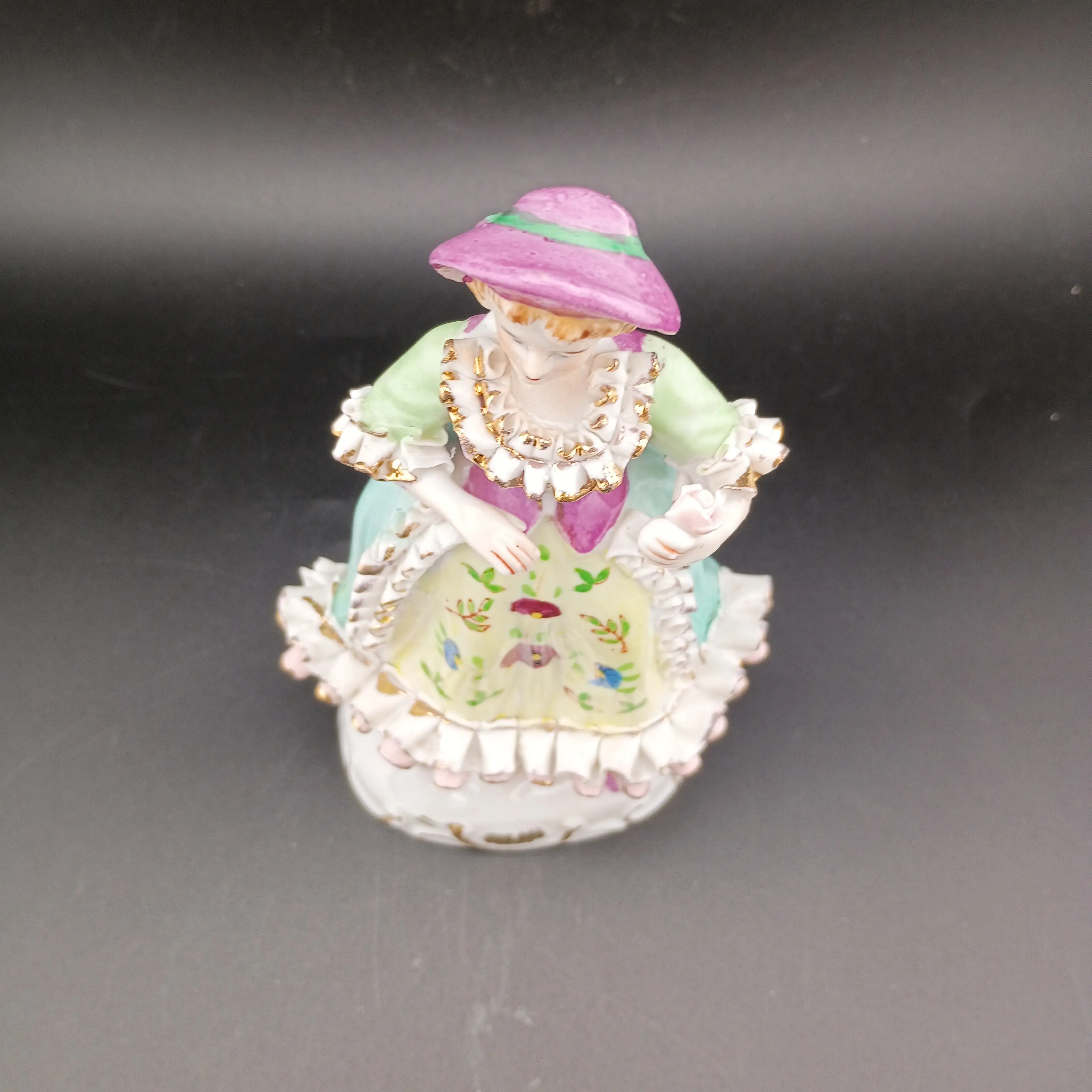 Image 4 of 5