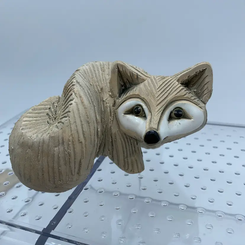 #3056  vintage Artesania Rinconada ceramic fox figurine from Uruguay.