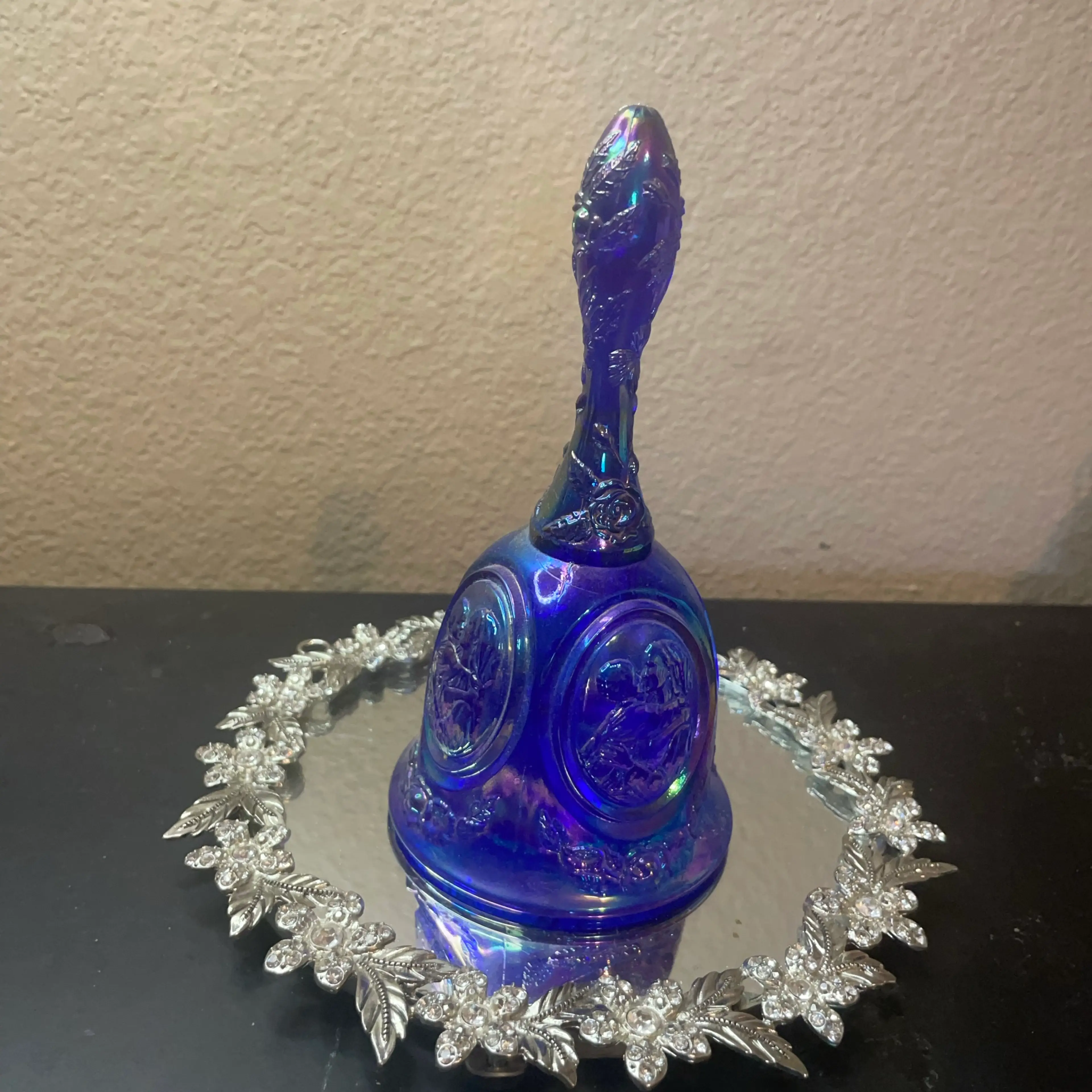 Image 2 of 6