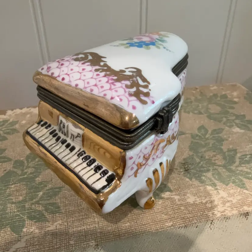 Porcelain Grand Piano Trinket Box