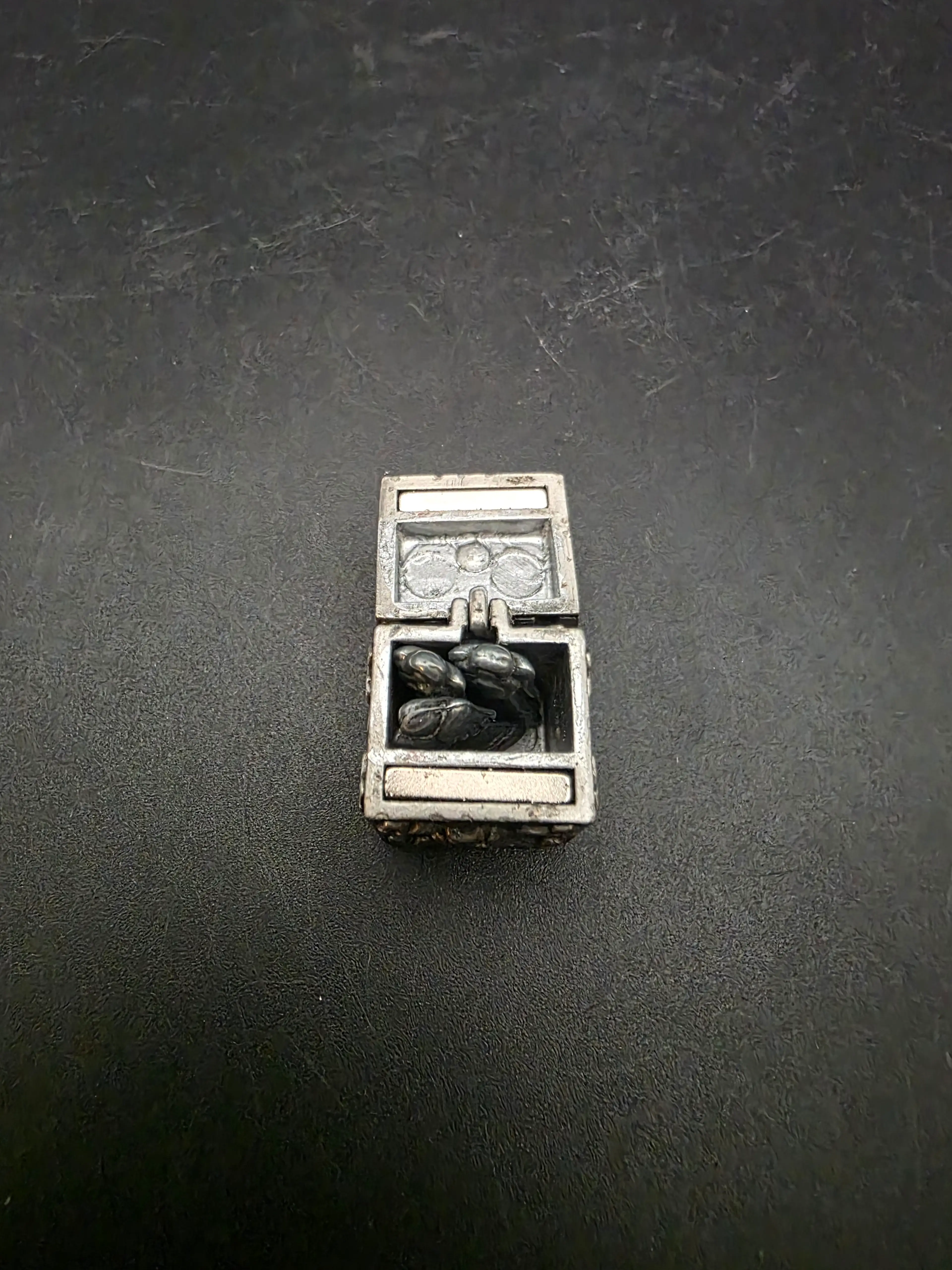 Image 2 of 5