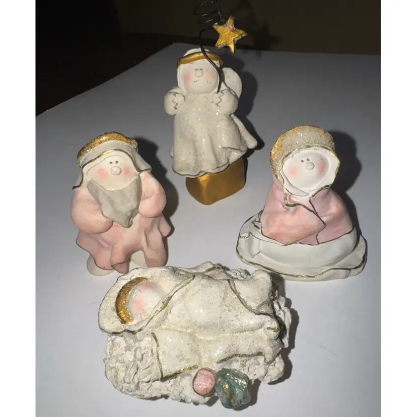 Sprinkles Handcrafted Pink & White Nativity Figurine Set 1997 Nancye Williams