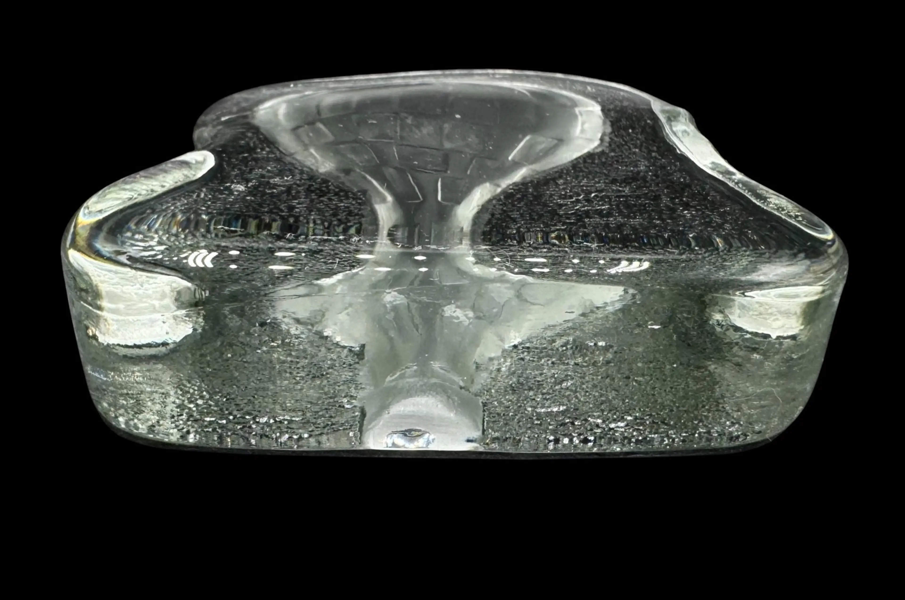 Image 4 of 6