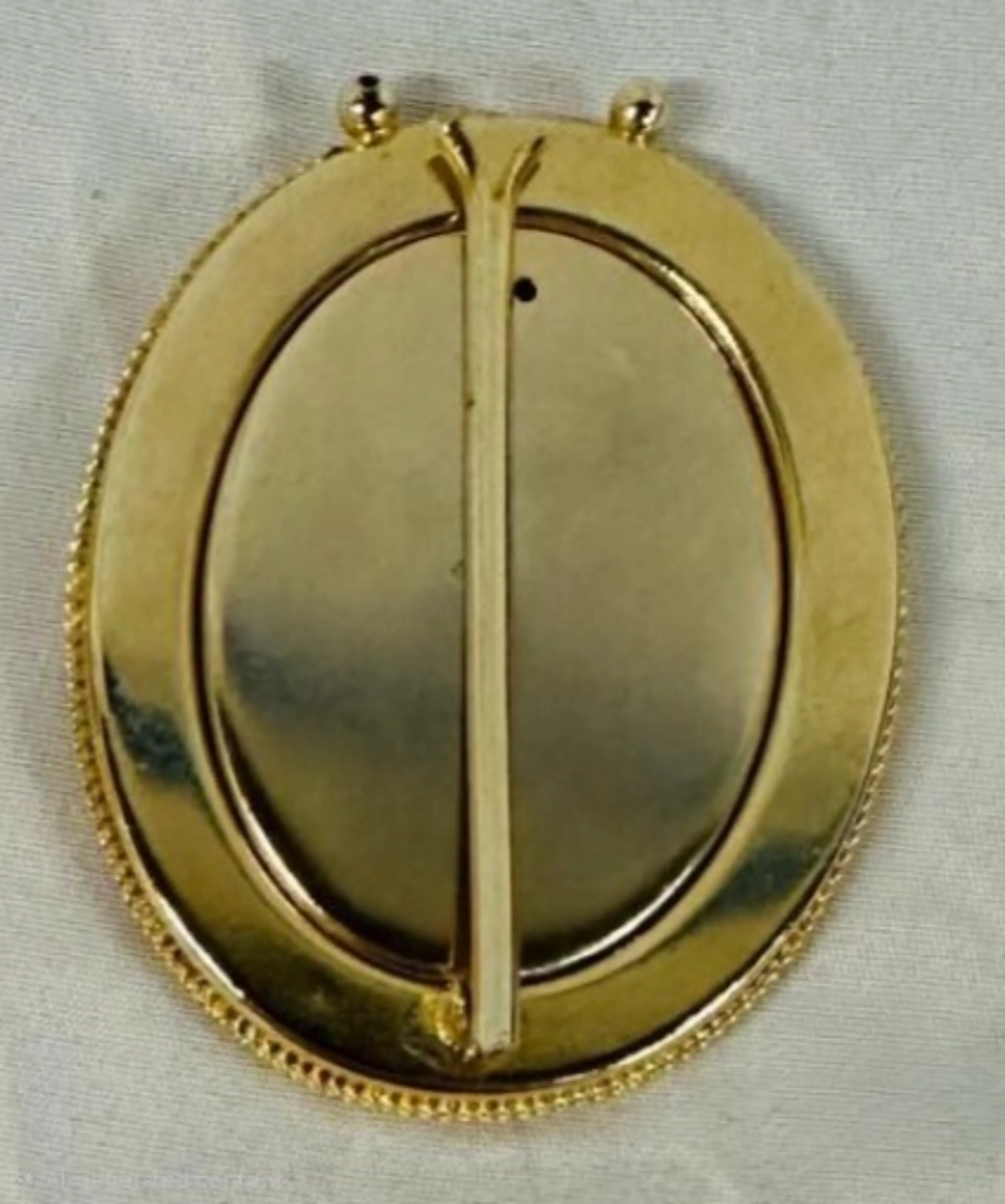 Image 2 of 2