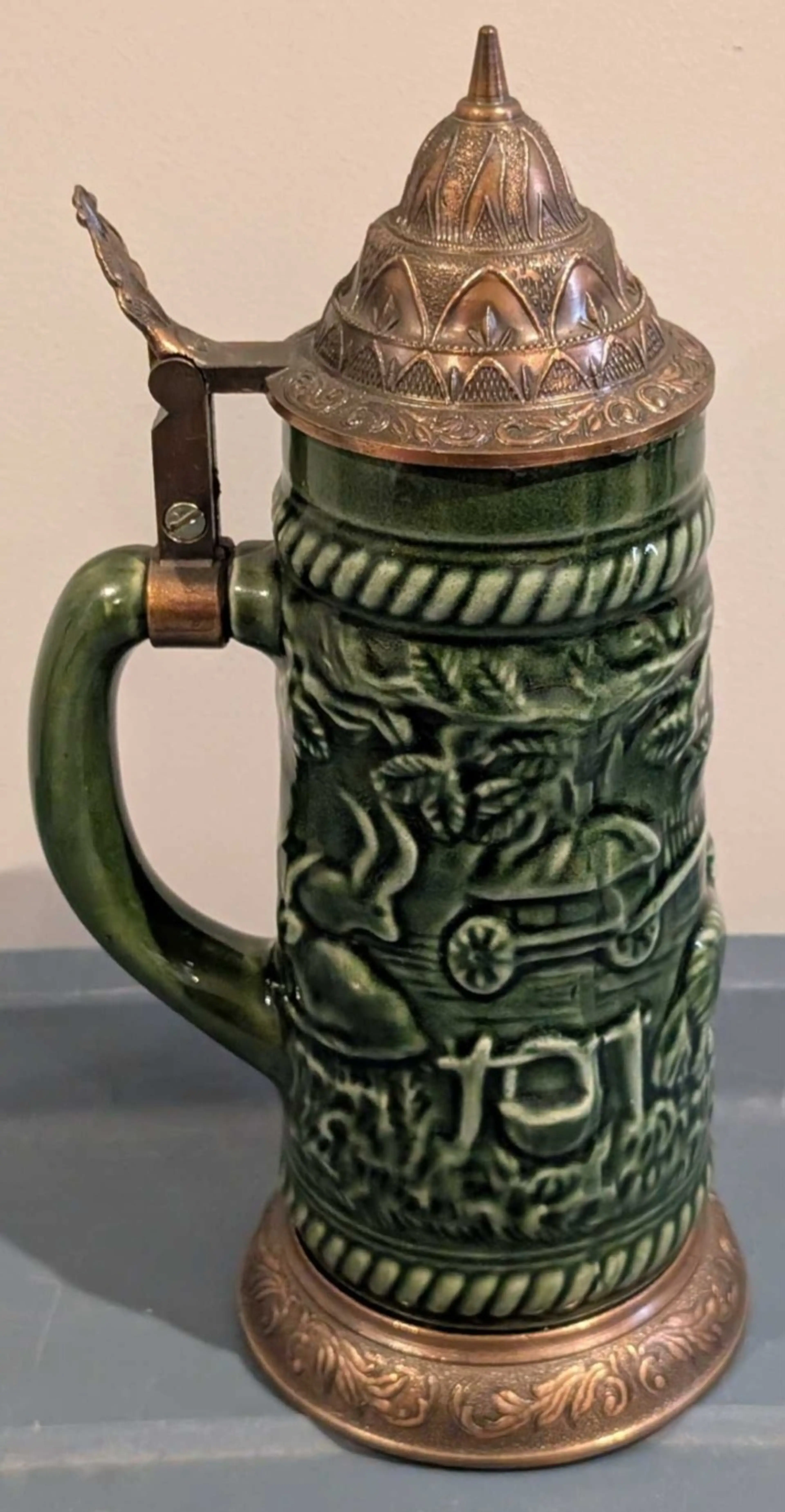 Image 2 of 6