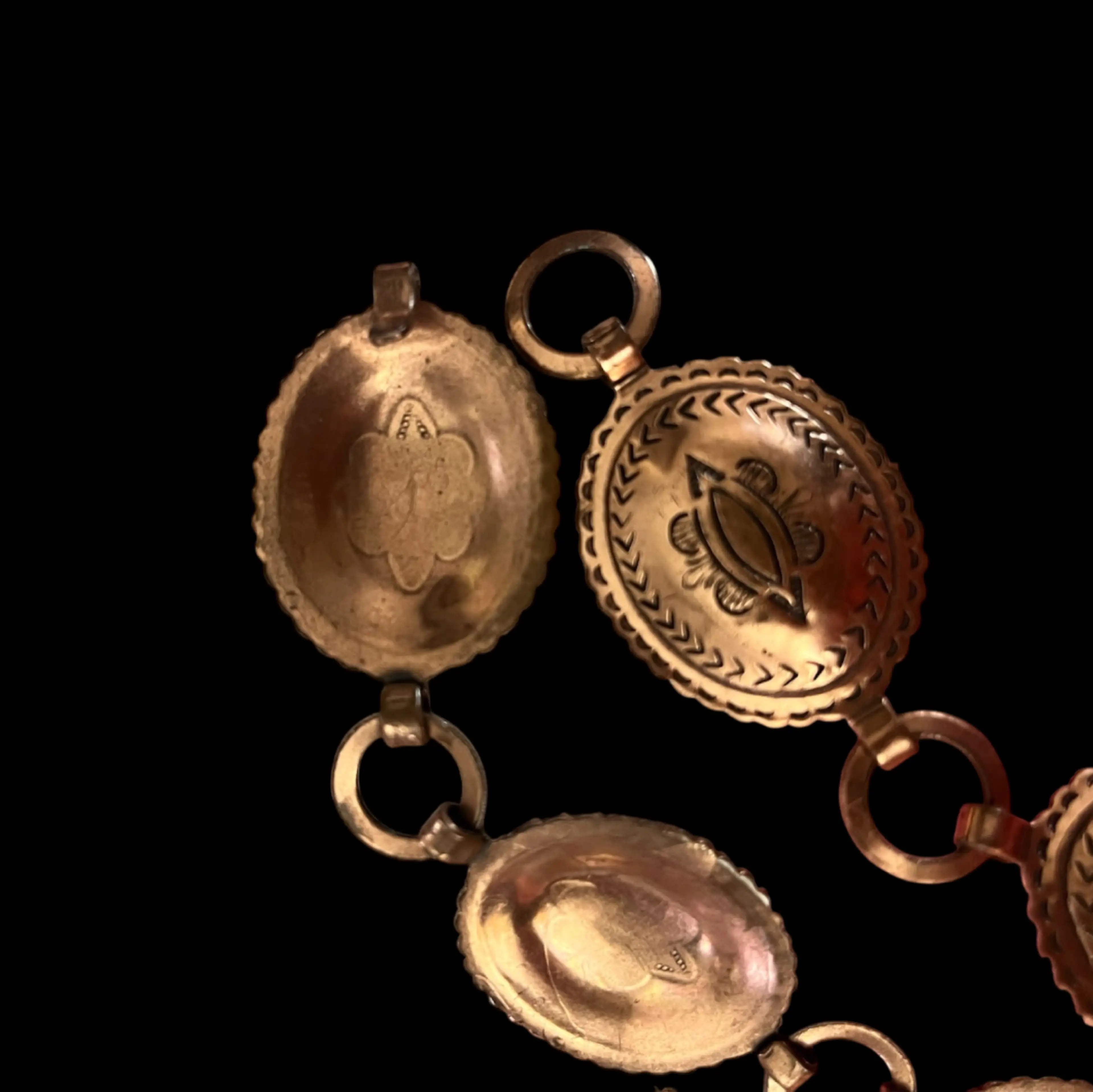 Image 4 of 4