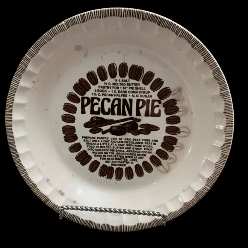 Royal China Jeannette Corporation Pecan Pie Recipe Plate 11” Diameter 2” Depth -As Is