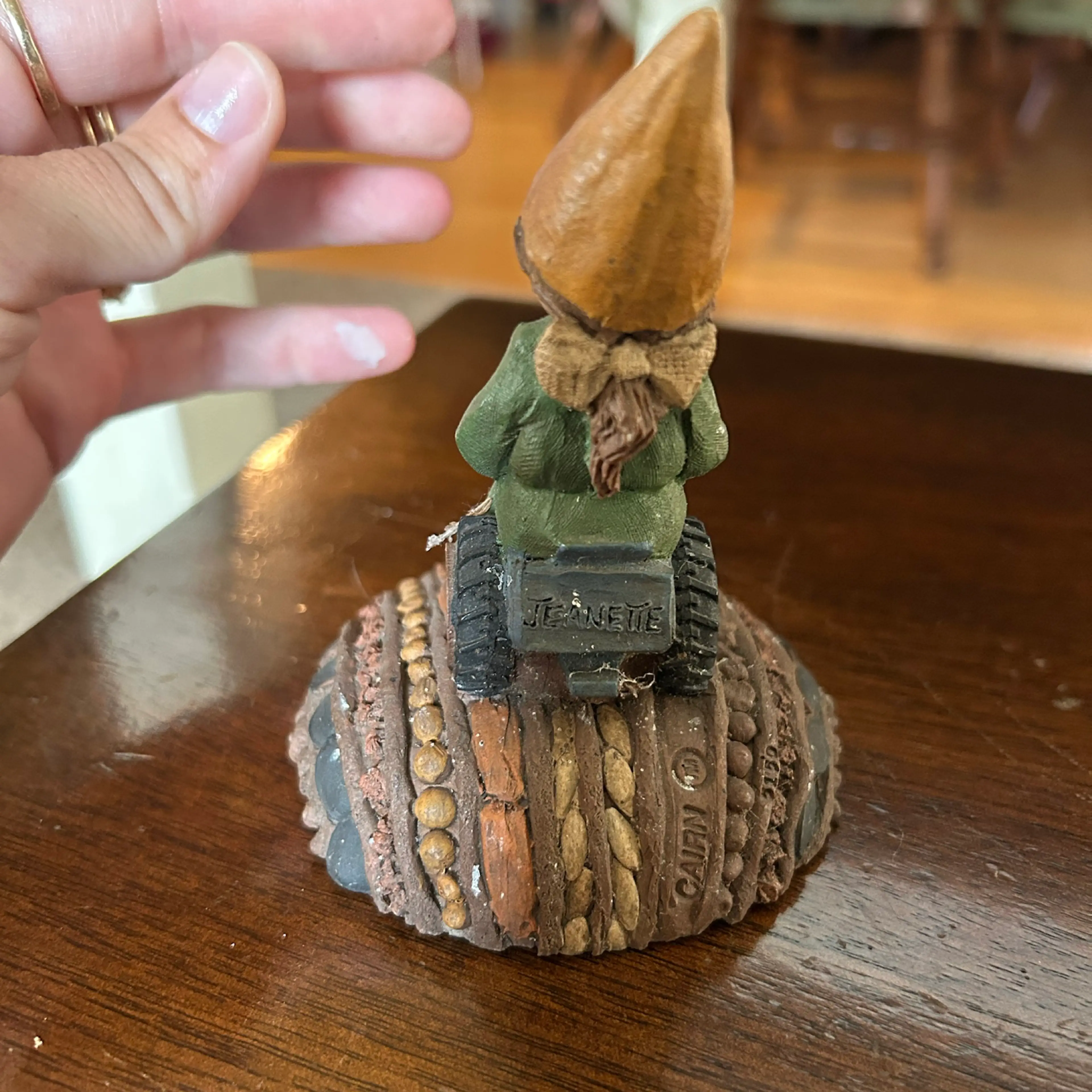 Image 3 of 4