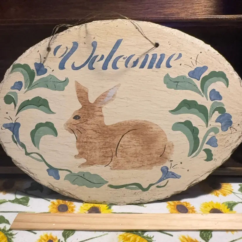 316. Hand Painted Slate Welcome -bunny