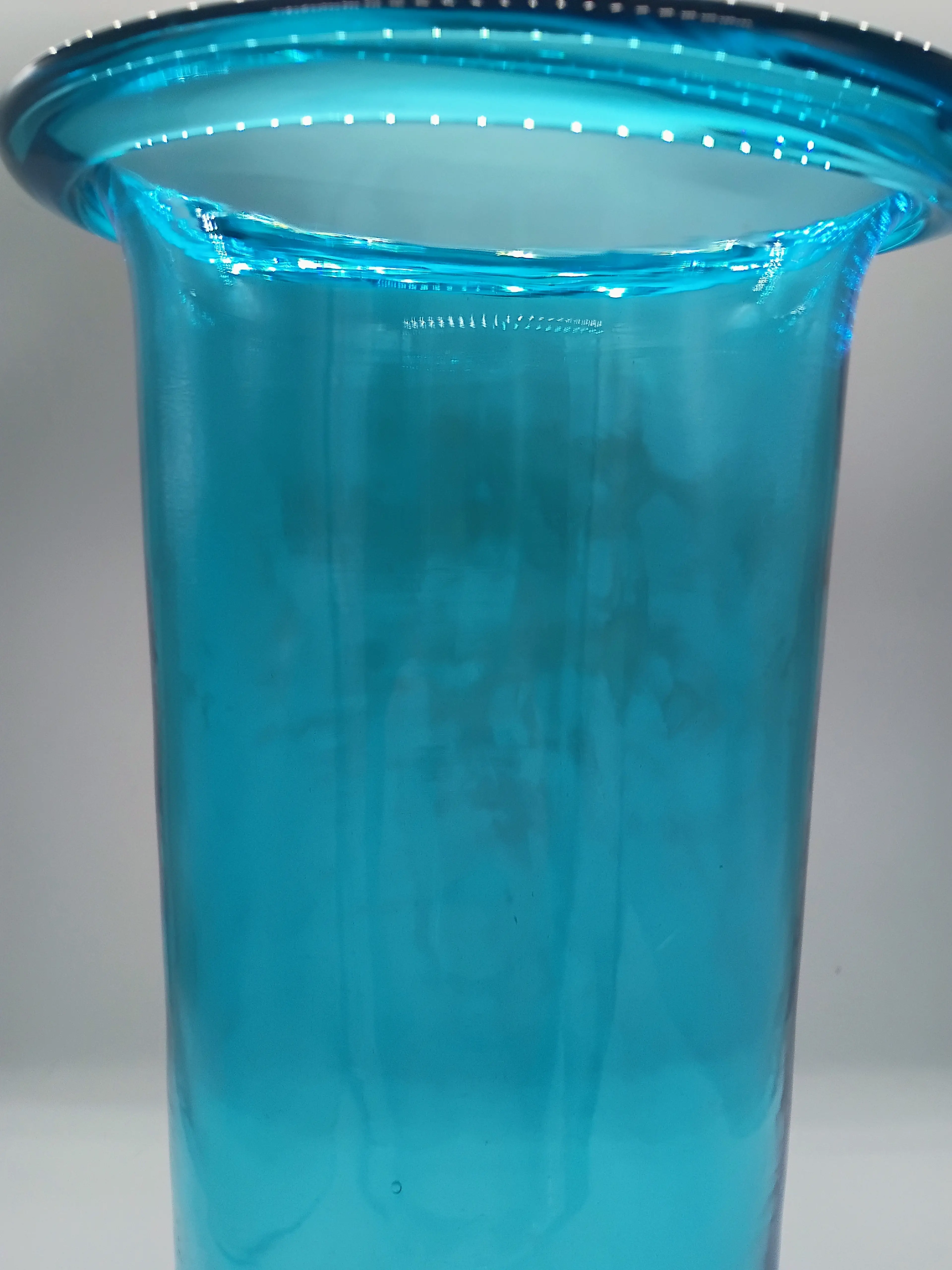 Image 4 of 6