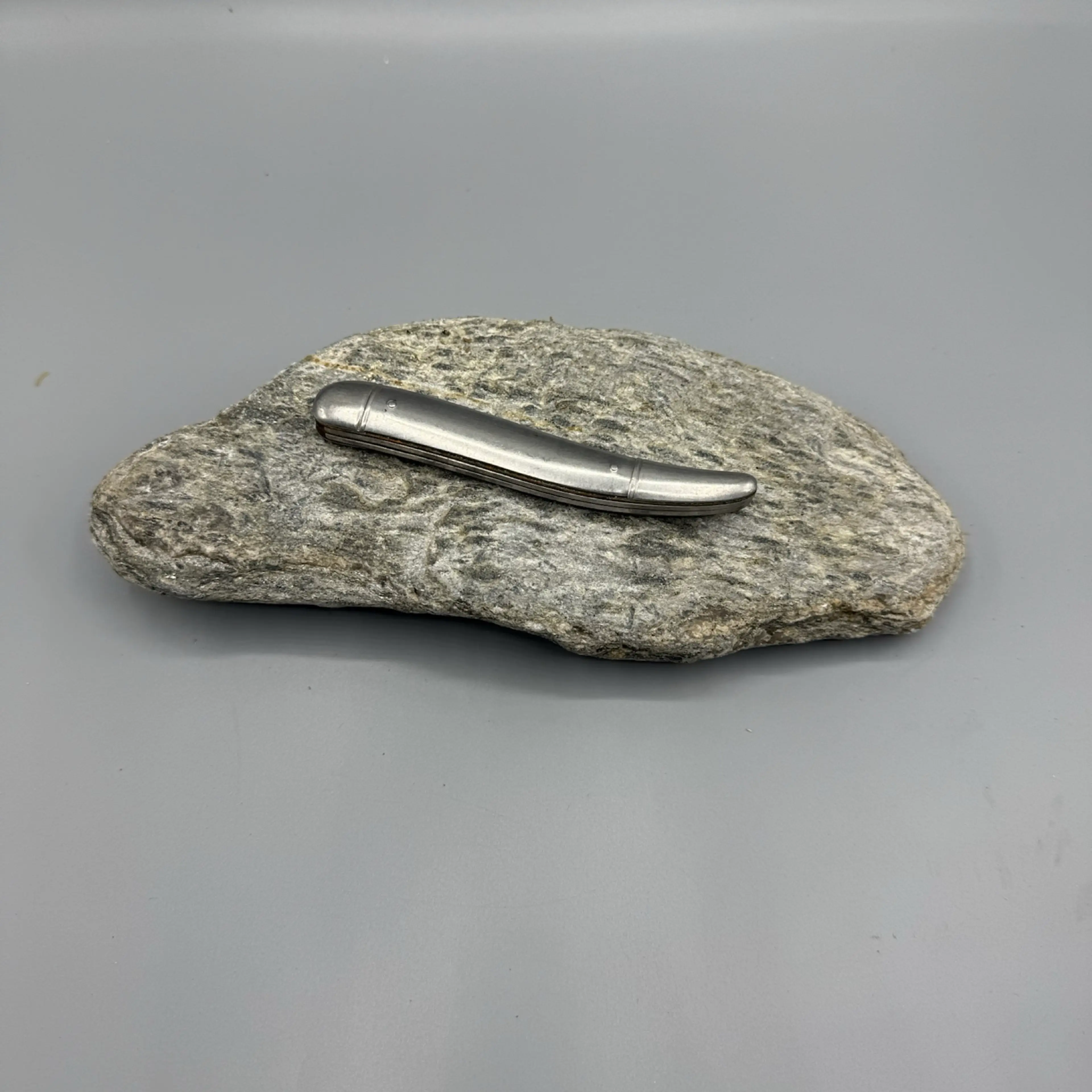 Image 3 of 4