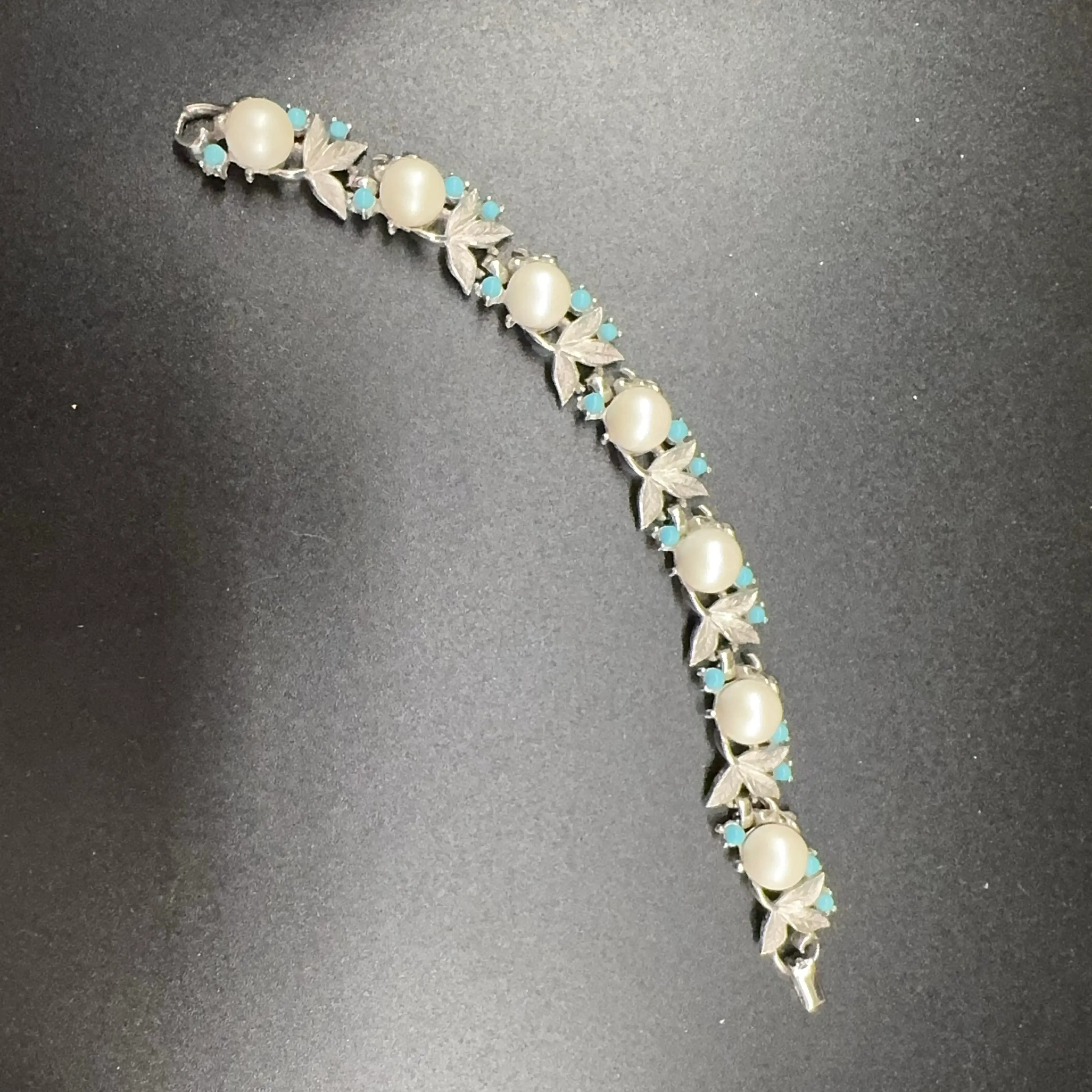 Image 2 of 4