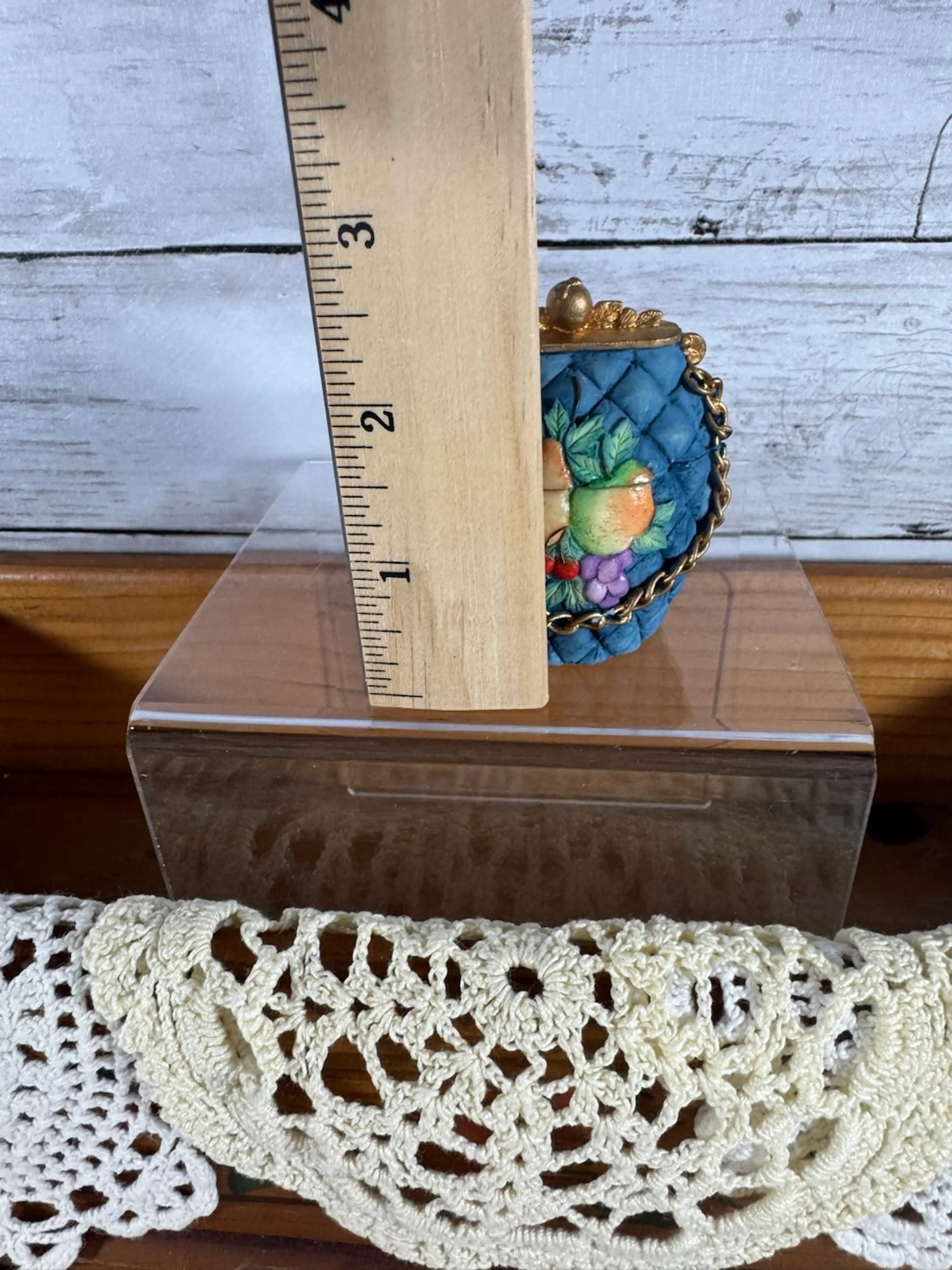 Image 4 of 5