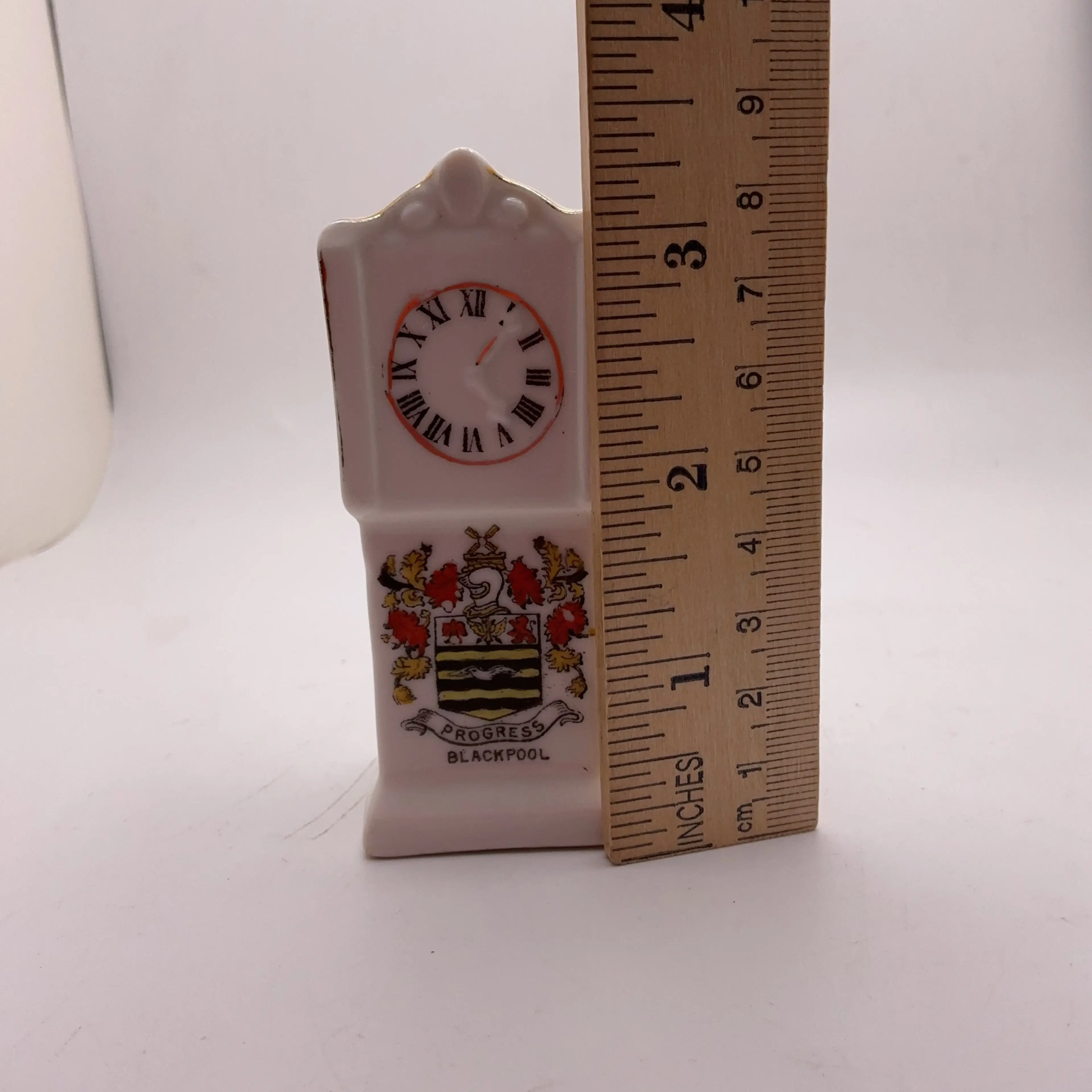 Image 4 of 4