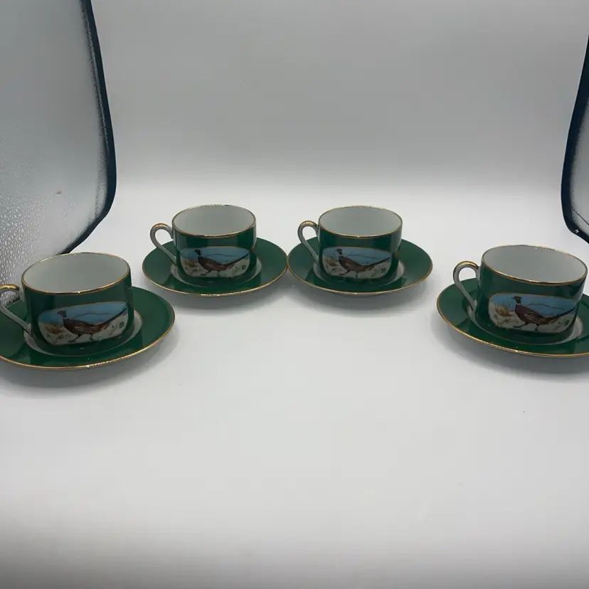 Lynn Chase Chase Winter Game Birds Green Cups and Saucers Set Of 4 1988