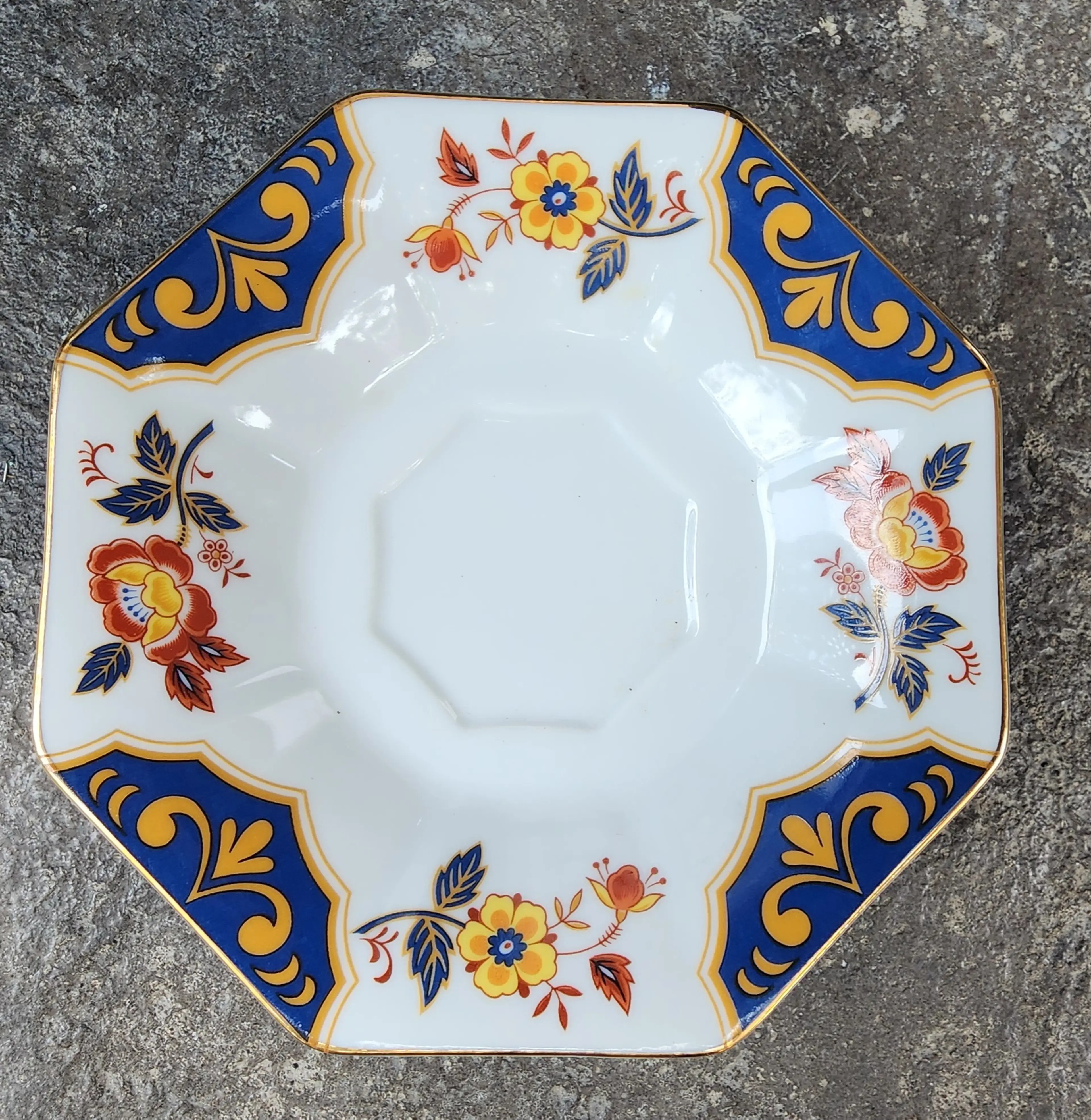 Image 4 of 6