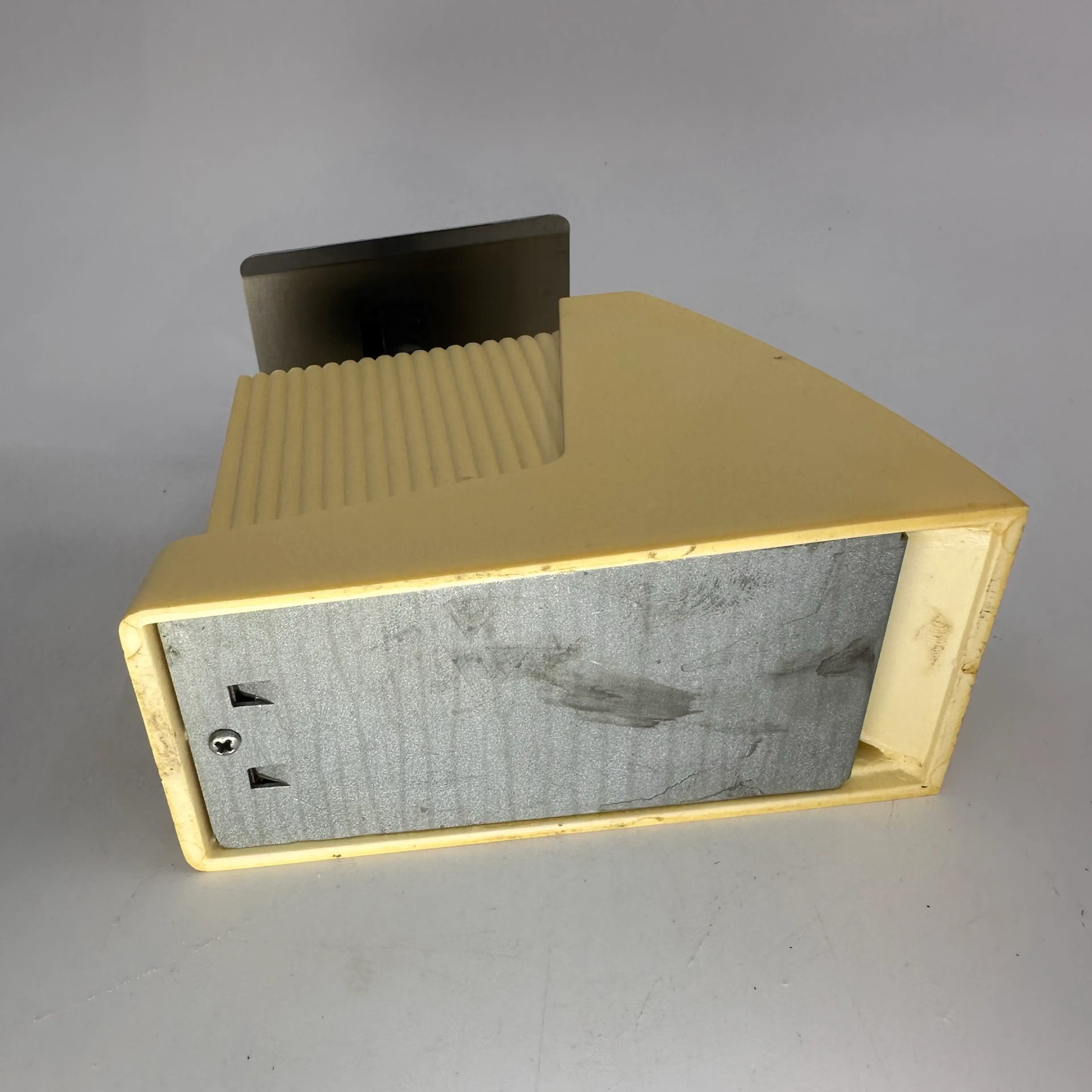 Image 3 of 3