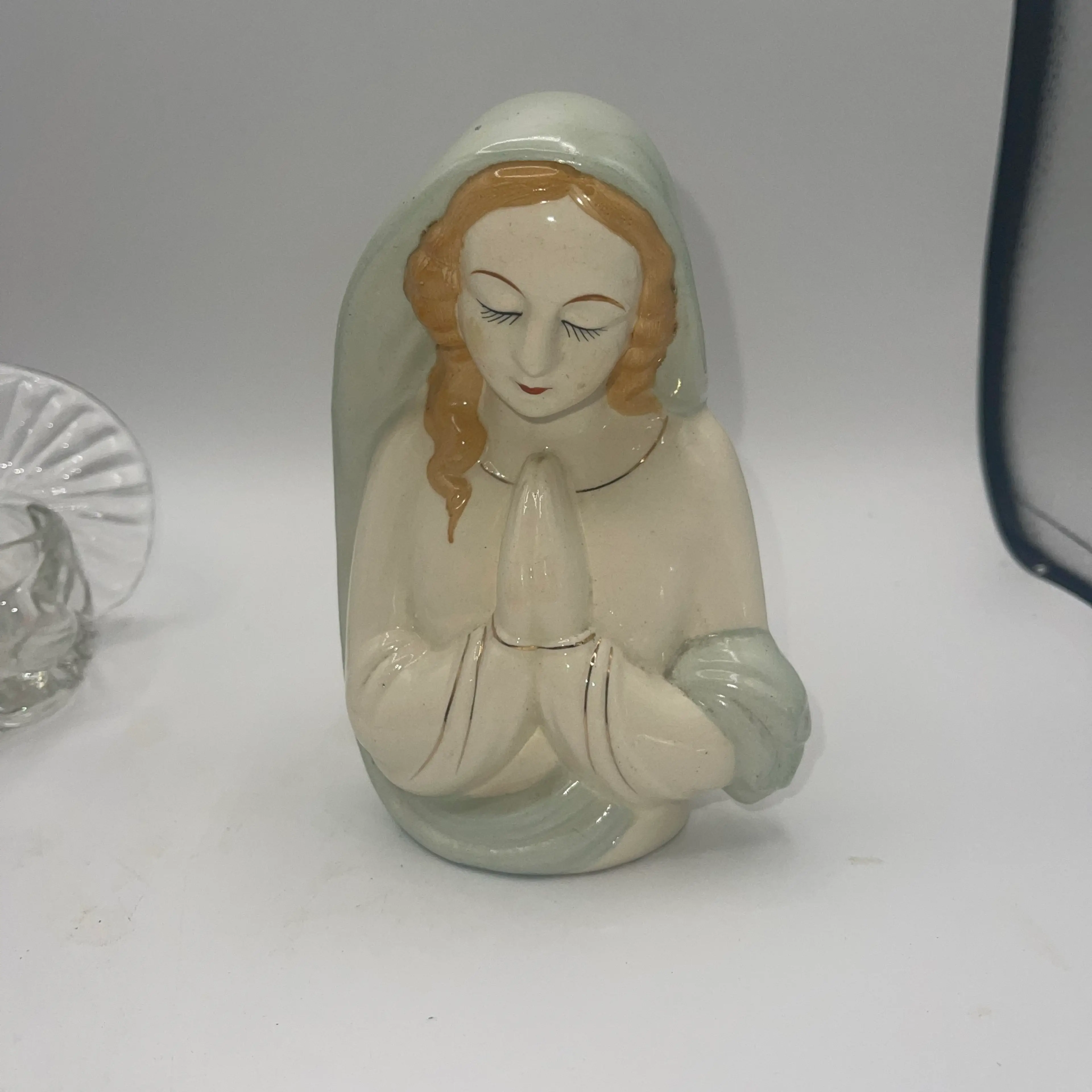 Image 2 of 5