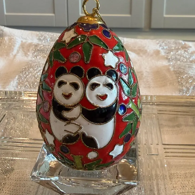 Vintage Cloisonne’ Red Enameled Egg 2 Panda Bears Motif 3”