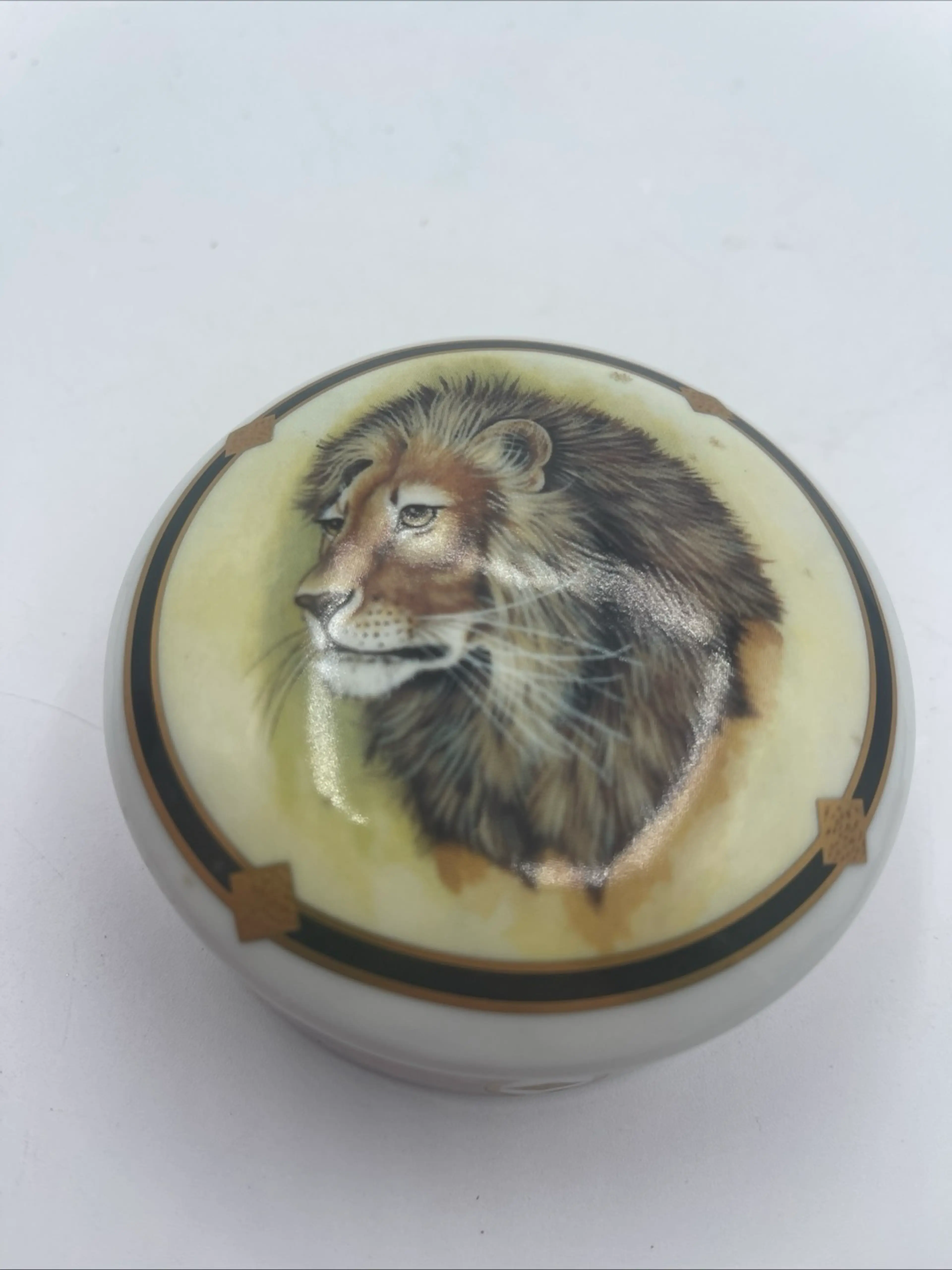 Image 2 of 12