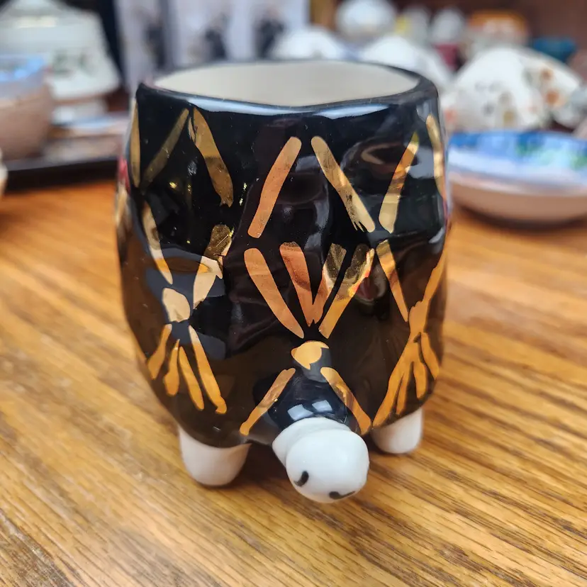 Anthropology/Gail CC Planter