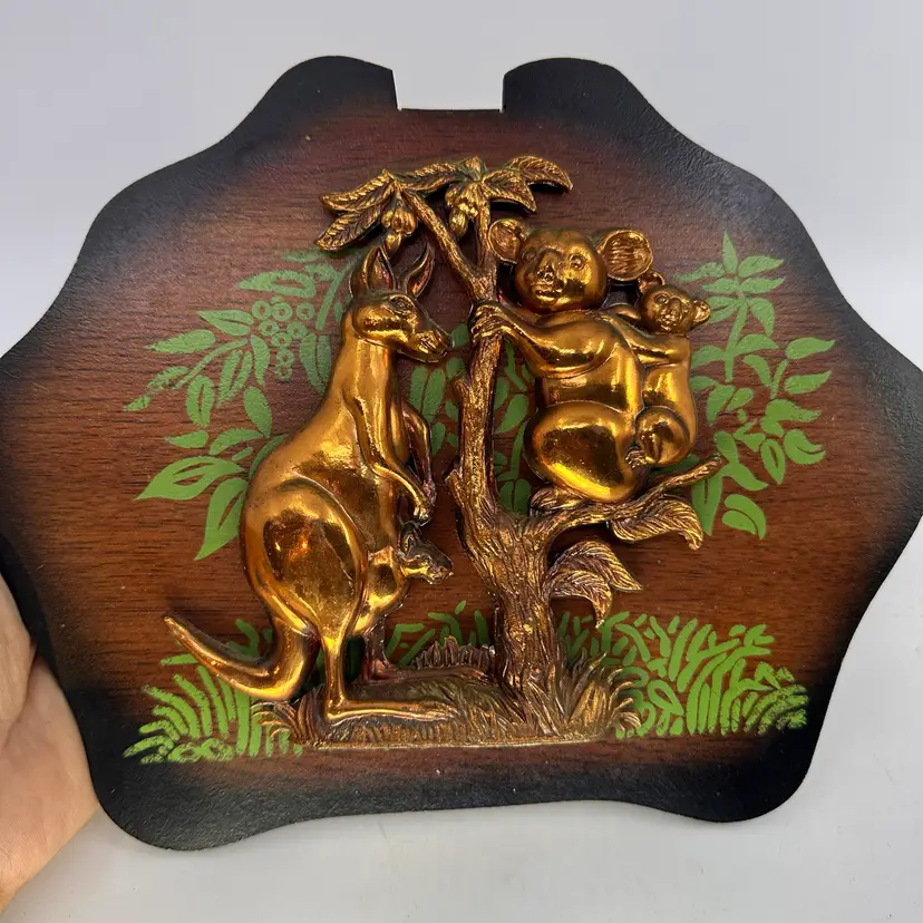 VTG Mid Century Australian "Koala Bear and Kangaroo" Kitsch Wooden Wall Plaque