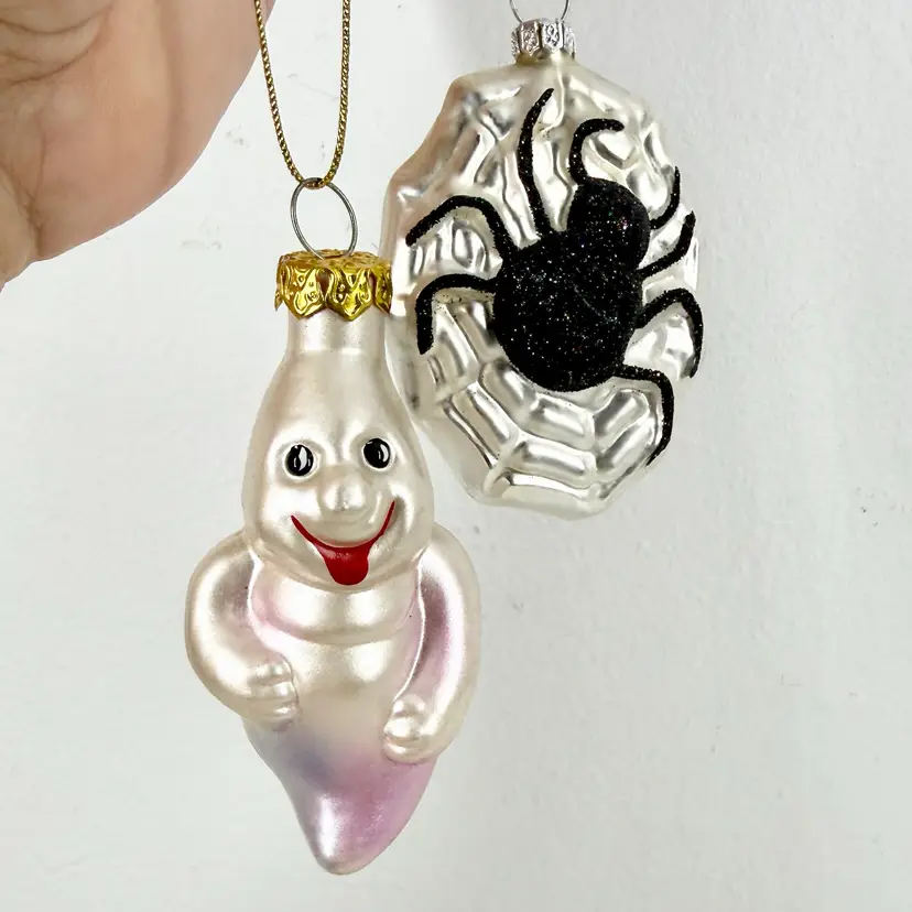 Little Ghost 👻 & Glitter Spider 🕷️ Creepmas Halloween Ornament Set. 3”x2”